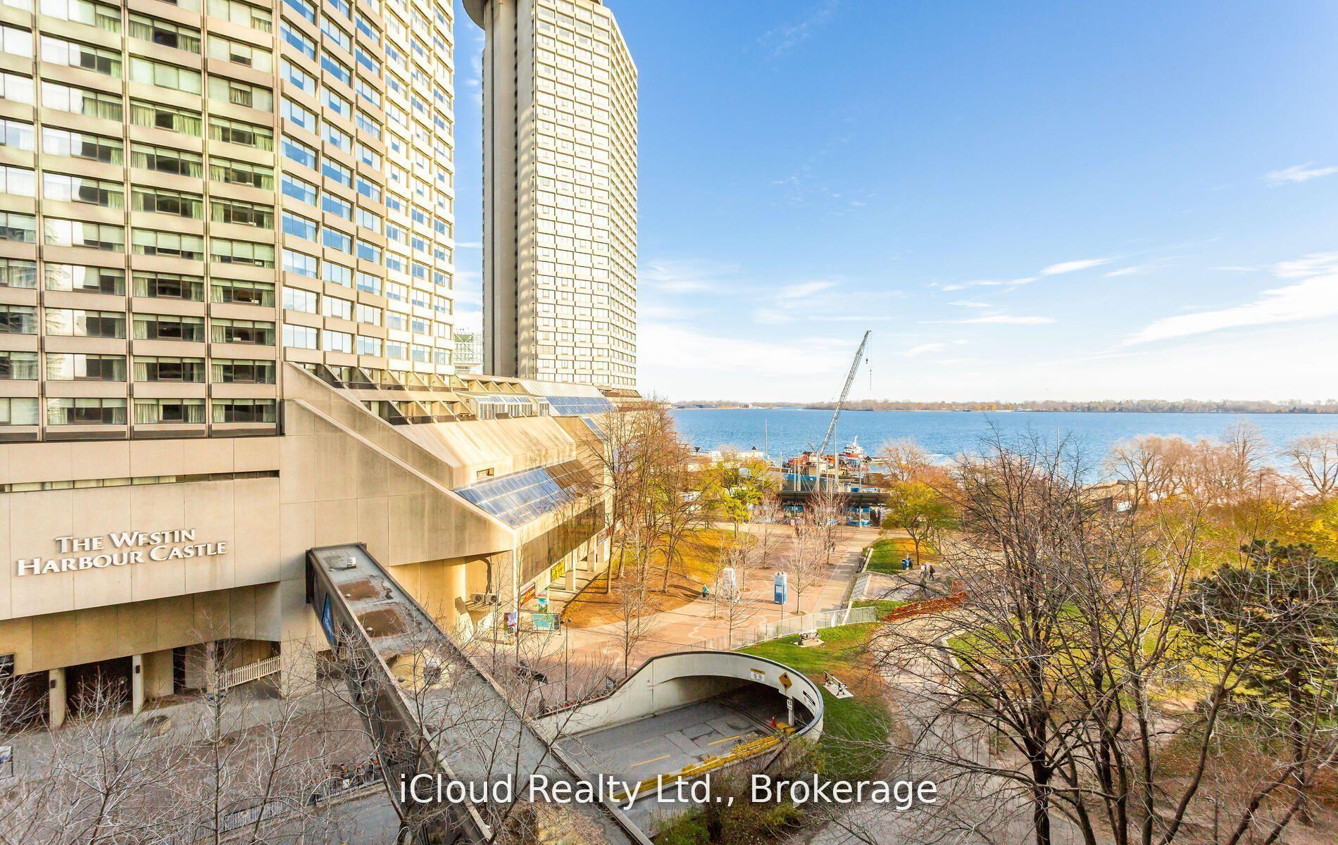 Photo 44 of Unit 837, 33 Harbour Square, Toronto, Waterfront Communities — HOMEH