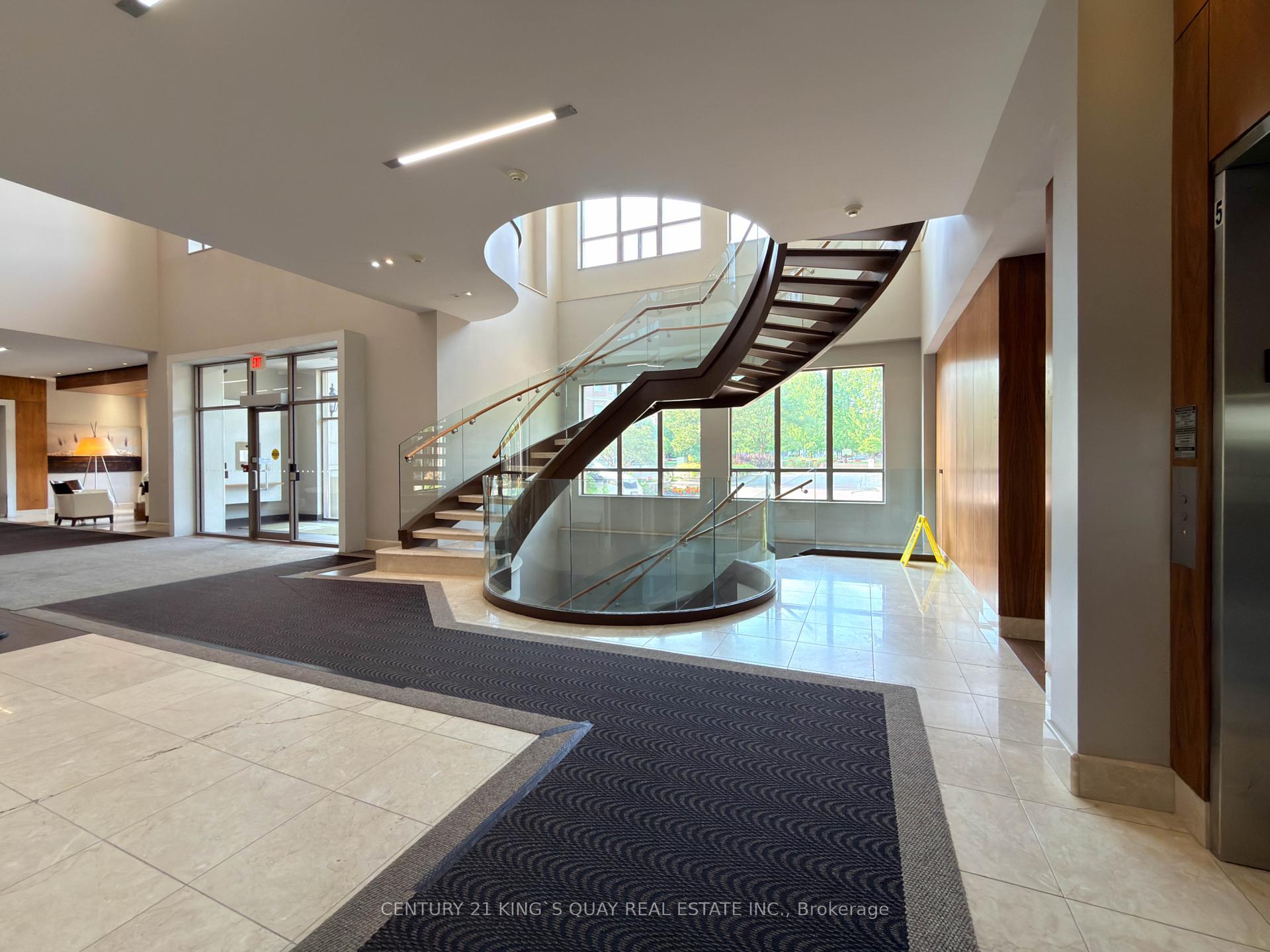 Photo 2 of Unit UPH 10, 37 Galleria Parkway, Markham, Commerce Valley — HOMEH