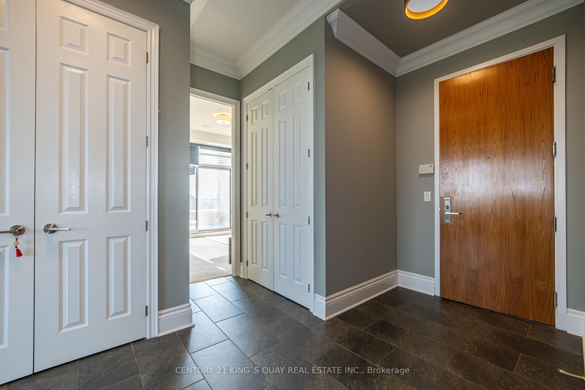 Photo 22 of Unit UPH 10, 37 Galleria Parkway, Markham, Commerce Valley — HOMEH