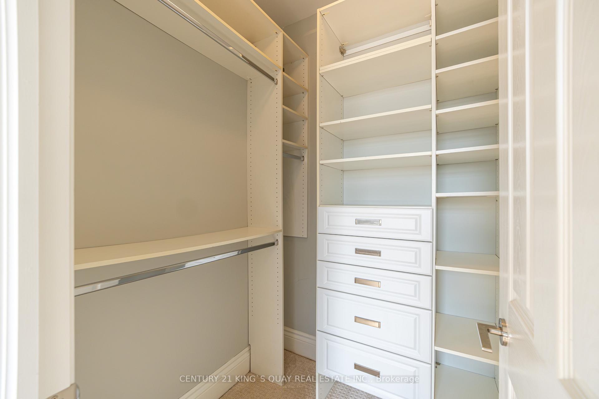 Photo 24 of Unit UPH 10, 37 Galleria Parkway, Markham, Commerce Valley — HOMEH