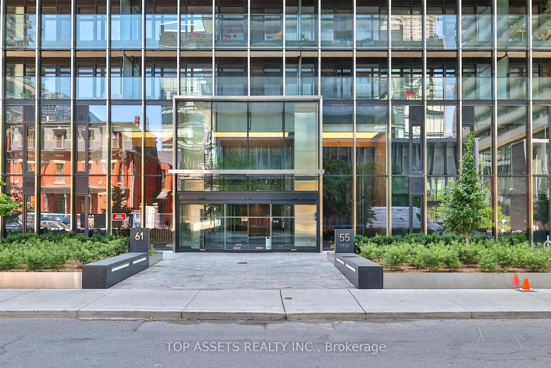 Photo 1 of Unit TH06, 55 Charles Street E, Toronto, Church-Yonge Corridor — HOMEH