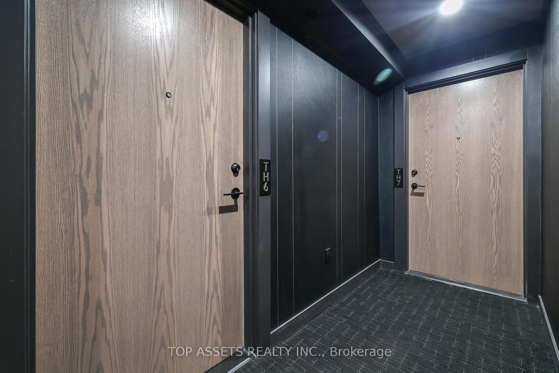 Photo 2 of Unit TH06, 55 Charles Street E, Toronto, Church-Yonge Corridor — HOMEH