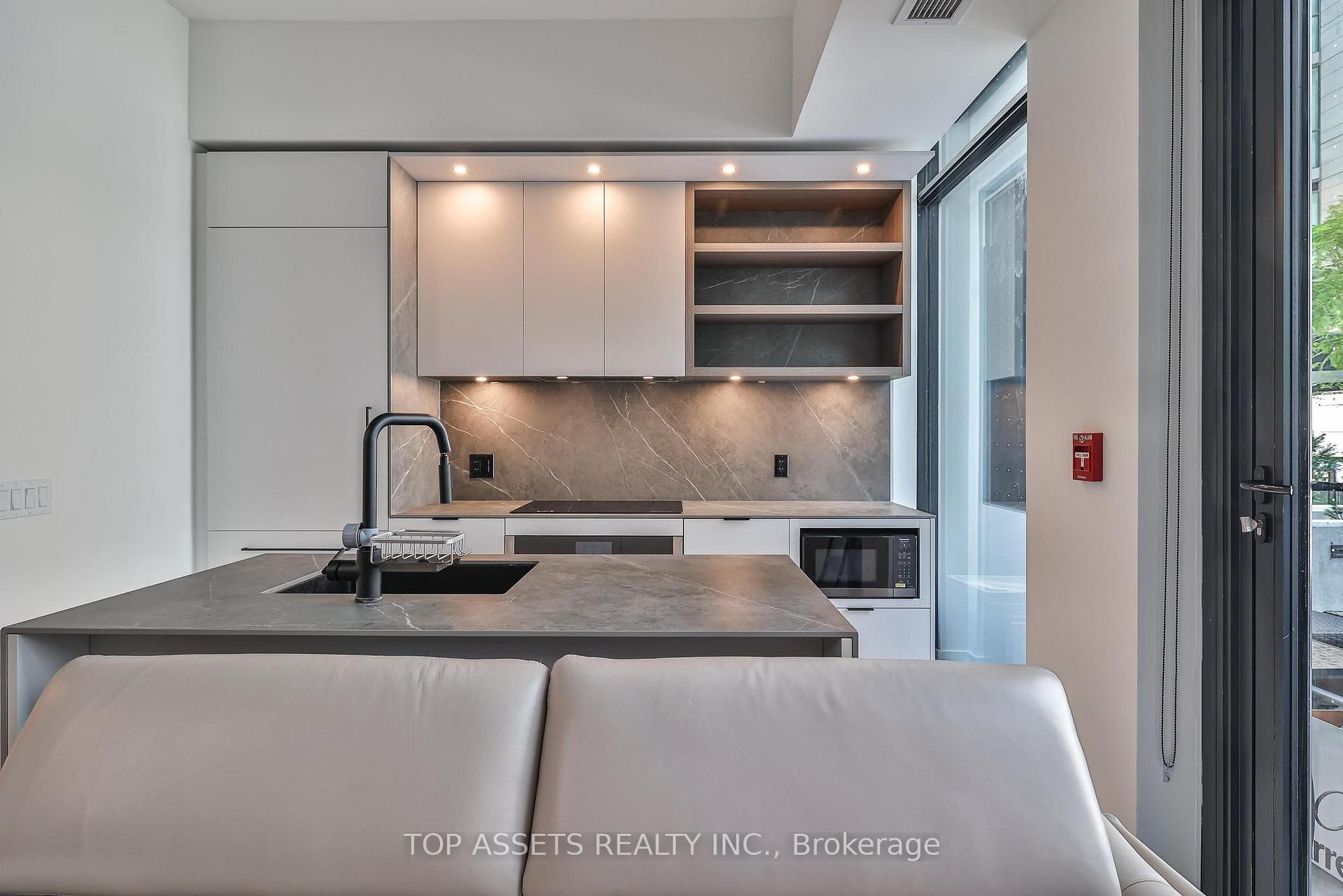Photo 16 of Unit TH06, 55 Charles Street E, Toronto, Church-Yonge Corridor — HOMEH