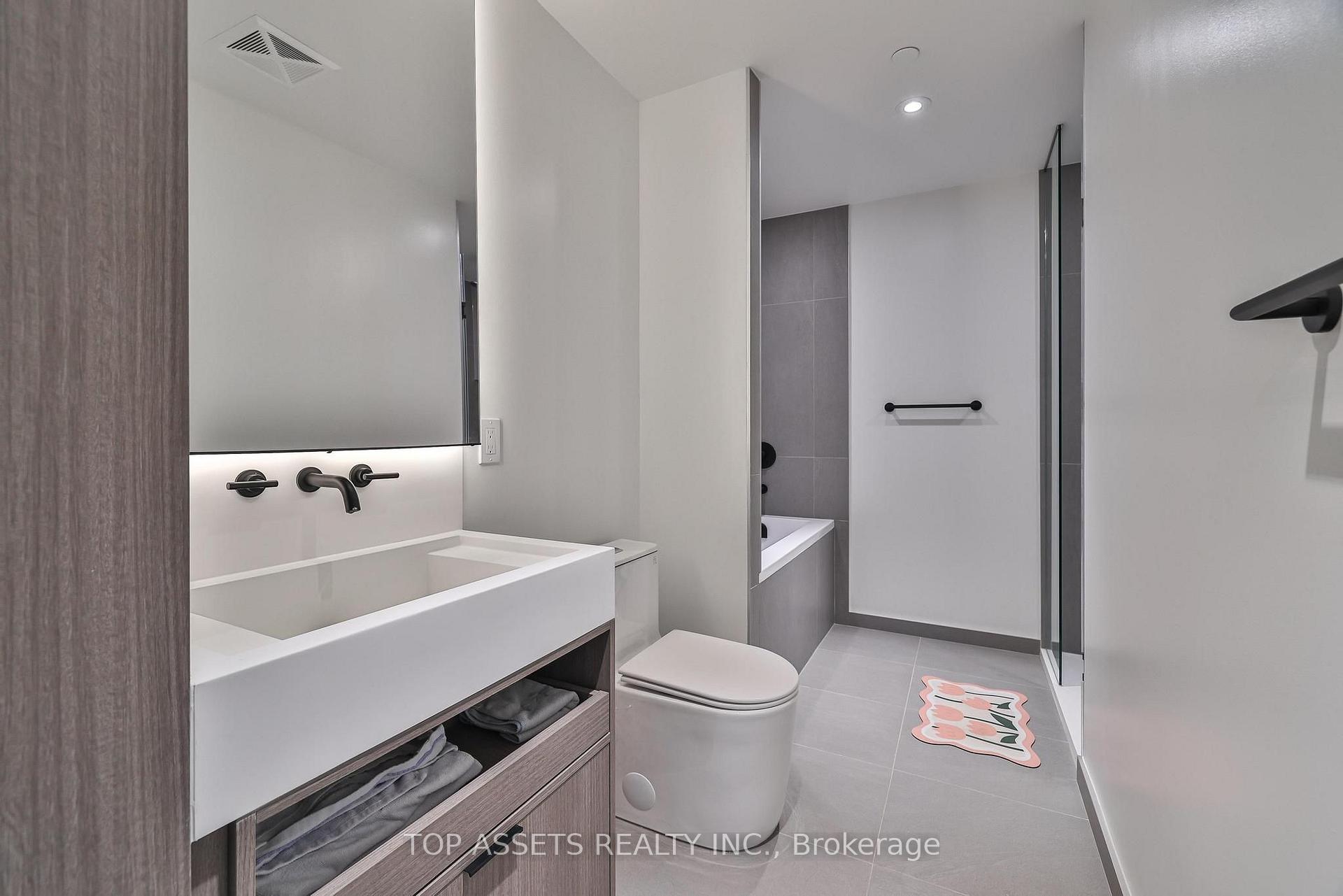 Photo 29 of Unit TH06, 55 Charles Street E, Toronto, Church-Yonge Corridor — HOMEH