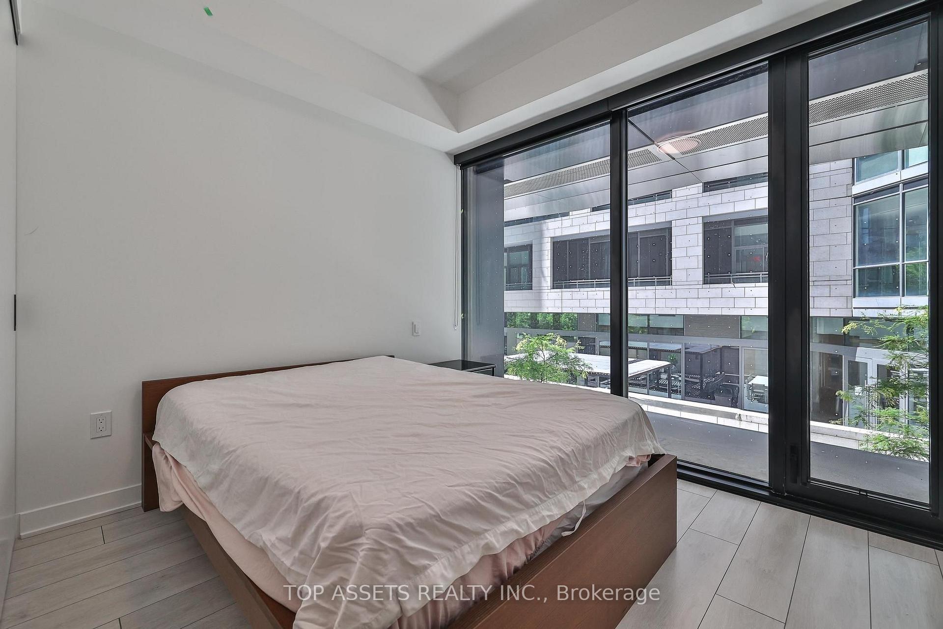 Photo 37 of Unit TH06, 55 Charles Street E, Toronto, Church-Yonge Corridor — HOMEH