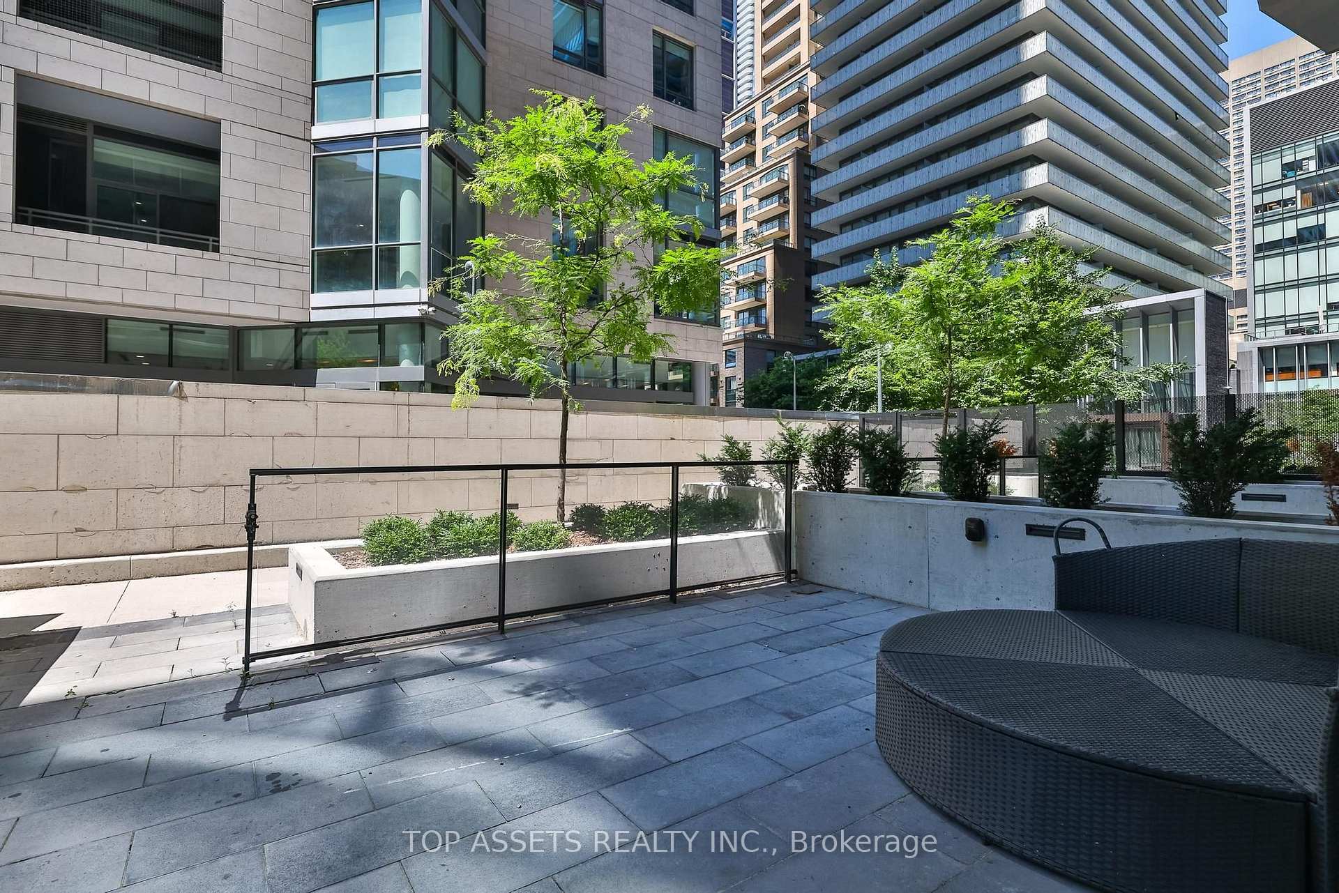 Photo 43 of Unit TH06, 55 Charles Street E, Toronto, Church-Yonge Corridor — HOMEH
