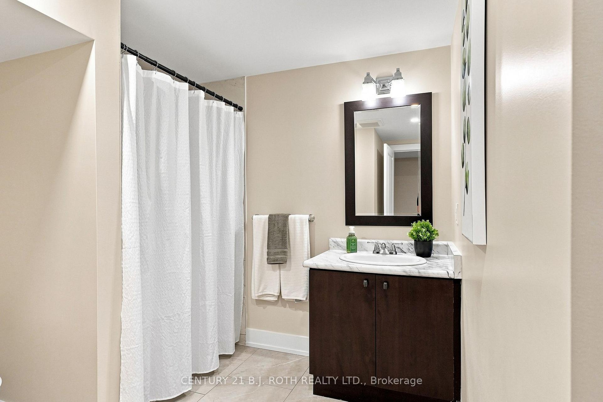 Photo 29 of 12 Bothwell Crescent, Barrie, Wellington — HOMEH