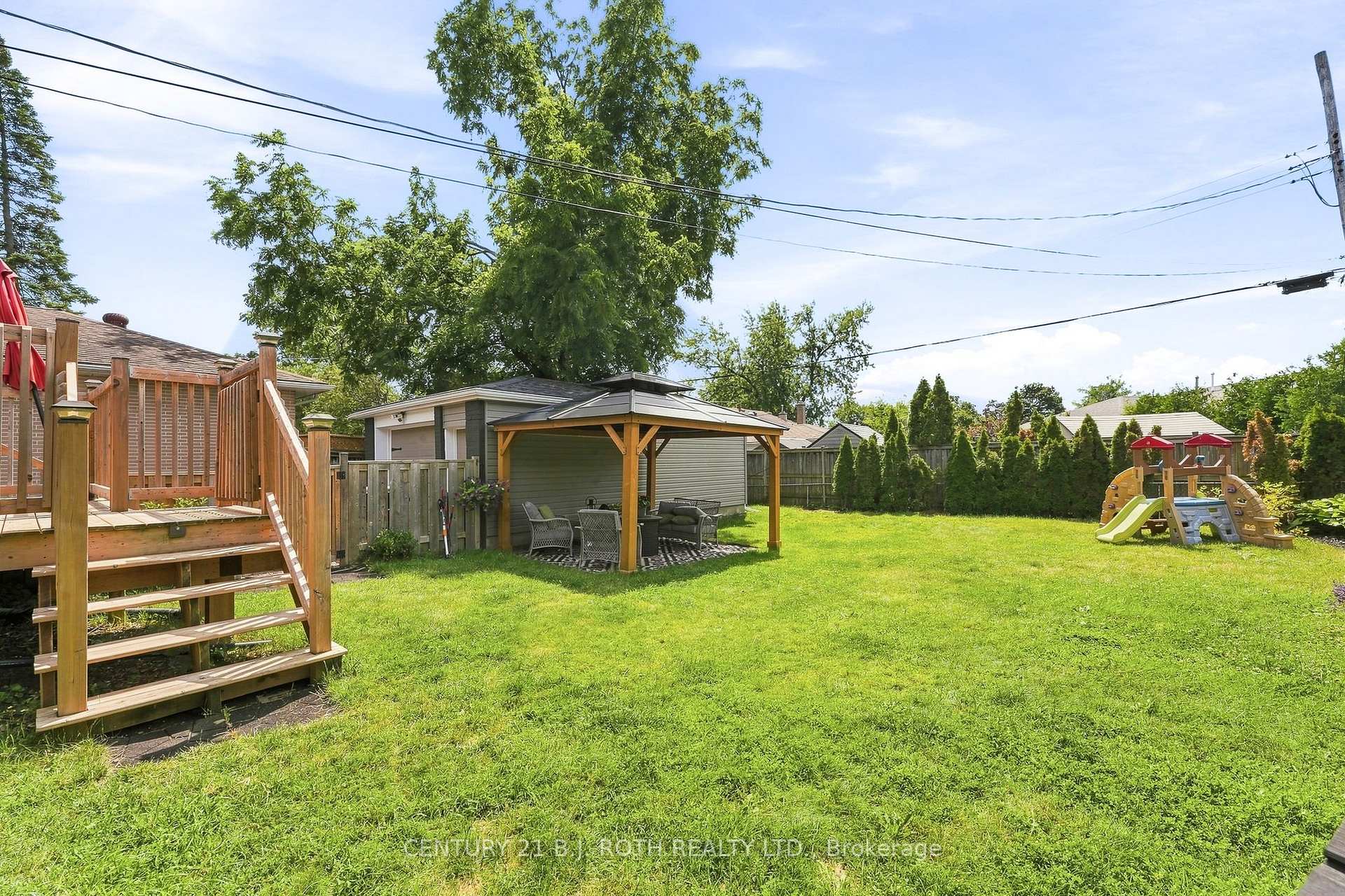 Photo 36 of 12 Bothwell Crescent, Barrie, Wellington — HOMEH