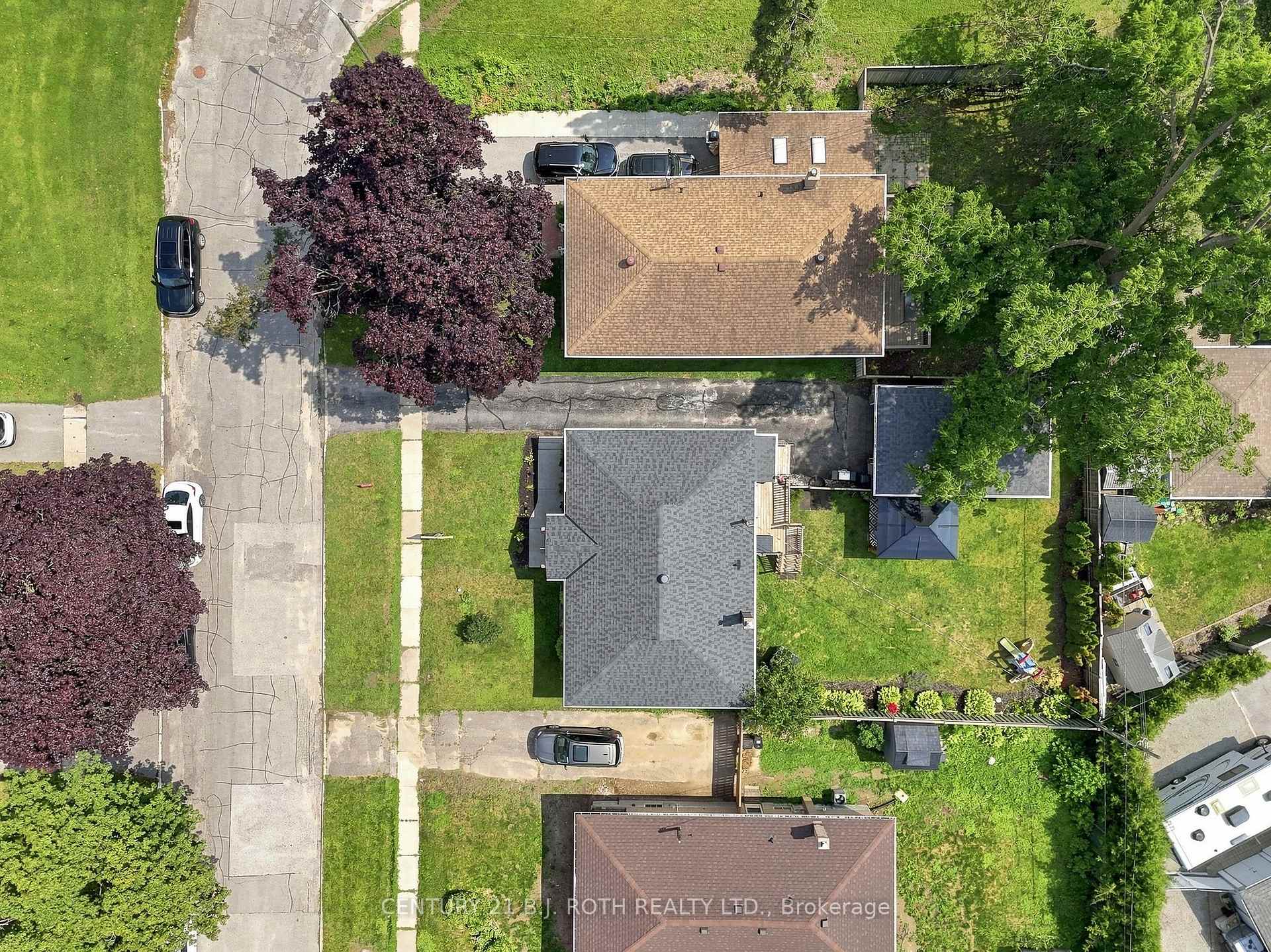 Photo 41 of 12 Bothwell Crescent, Barrie, Wellington — HOMEH