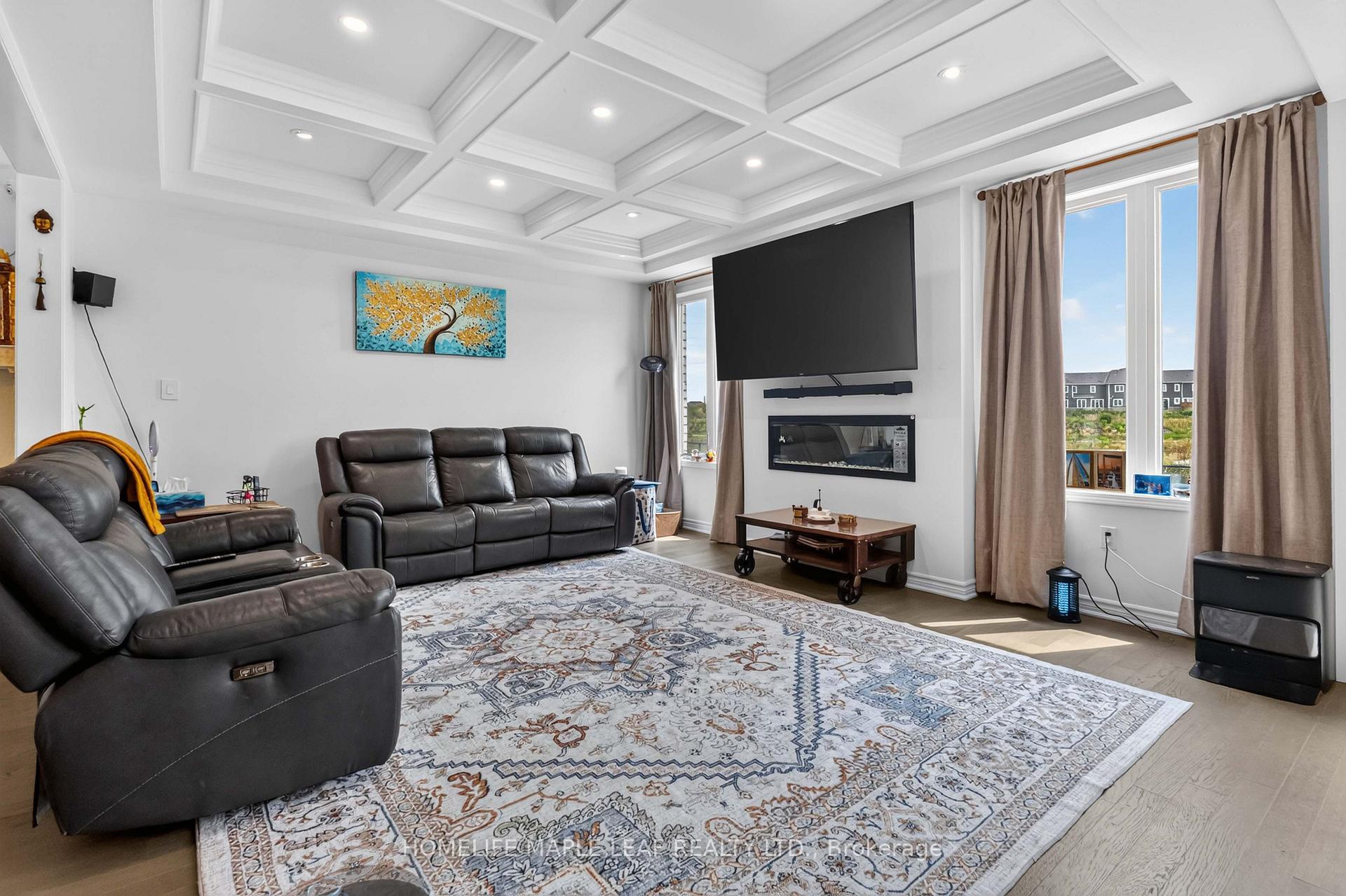 Photo 15 of 330 Millstone Street, Kitchener, Huron Park — HOMEH