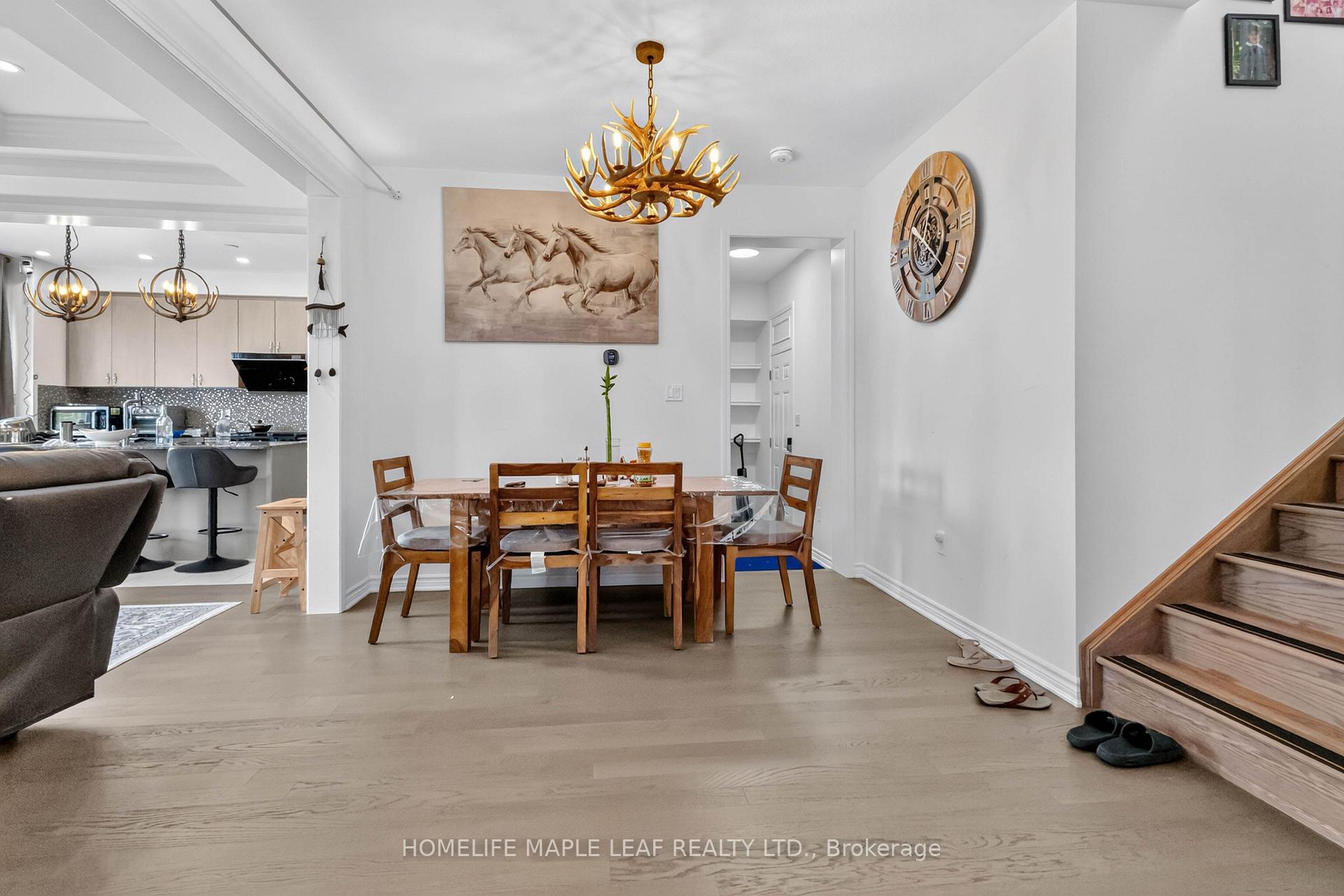 Photo 19 of 330 Millstone Street, Kitchener, Huron Park — HOMEH