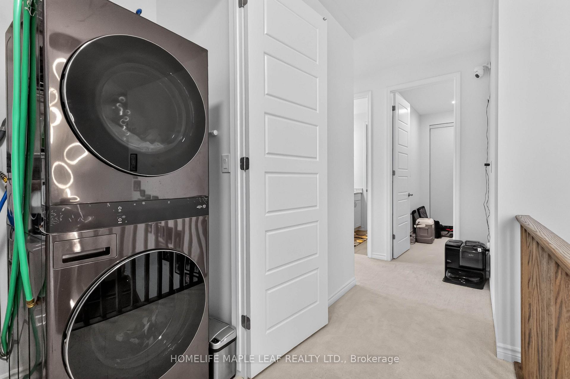 Photo 28 of 330 Millstone Street, Kitchener, Huron Park — HOMEH