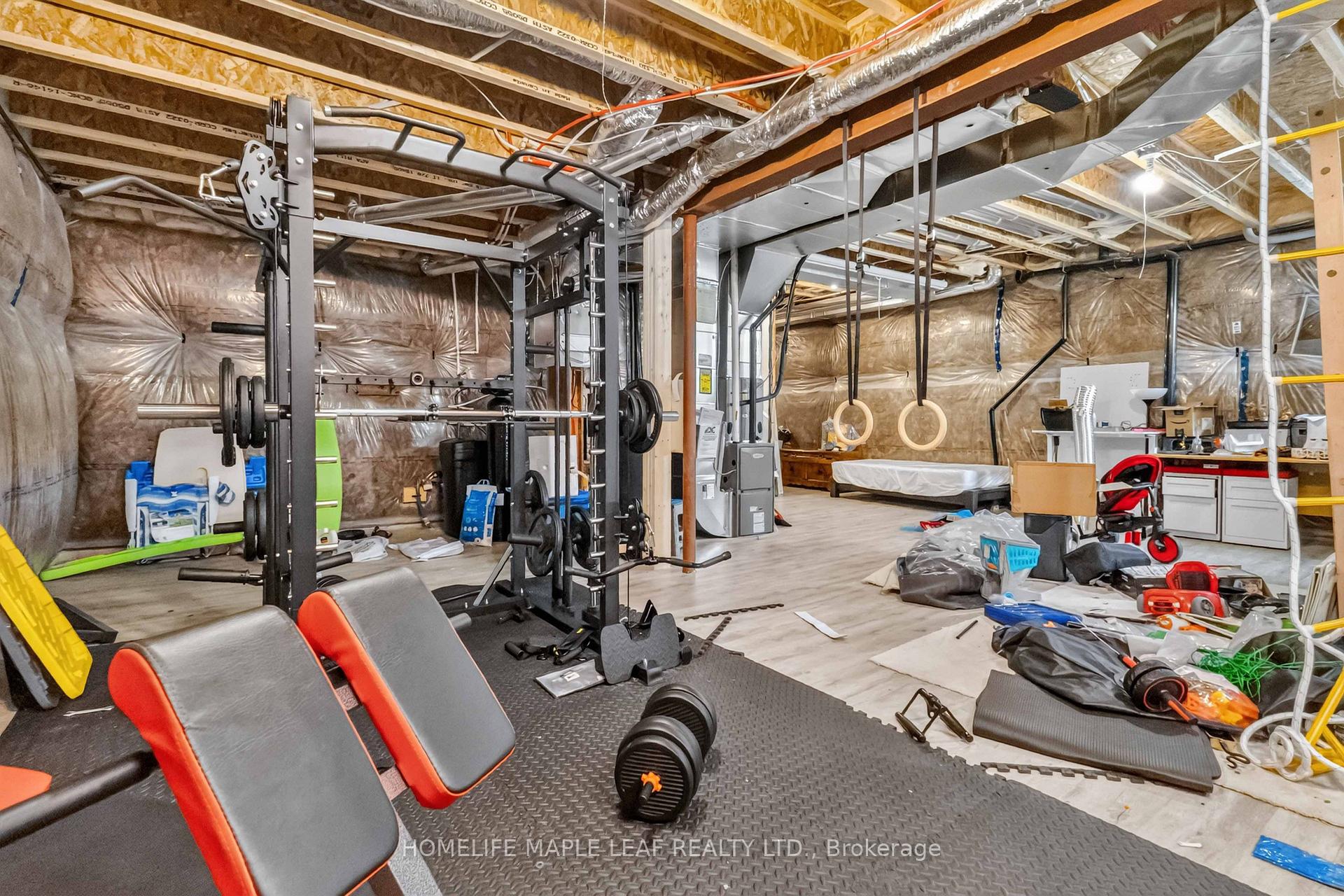 Photo 43 of 330 Millstone Street, Kitchener, Huron Park — HOMEH