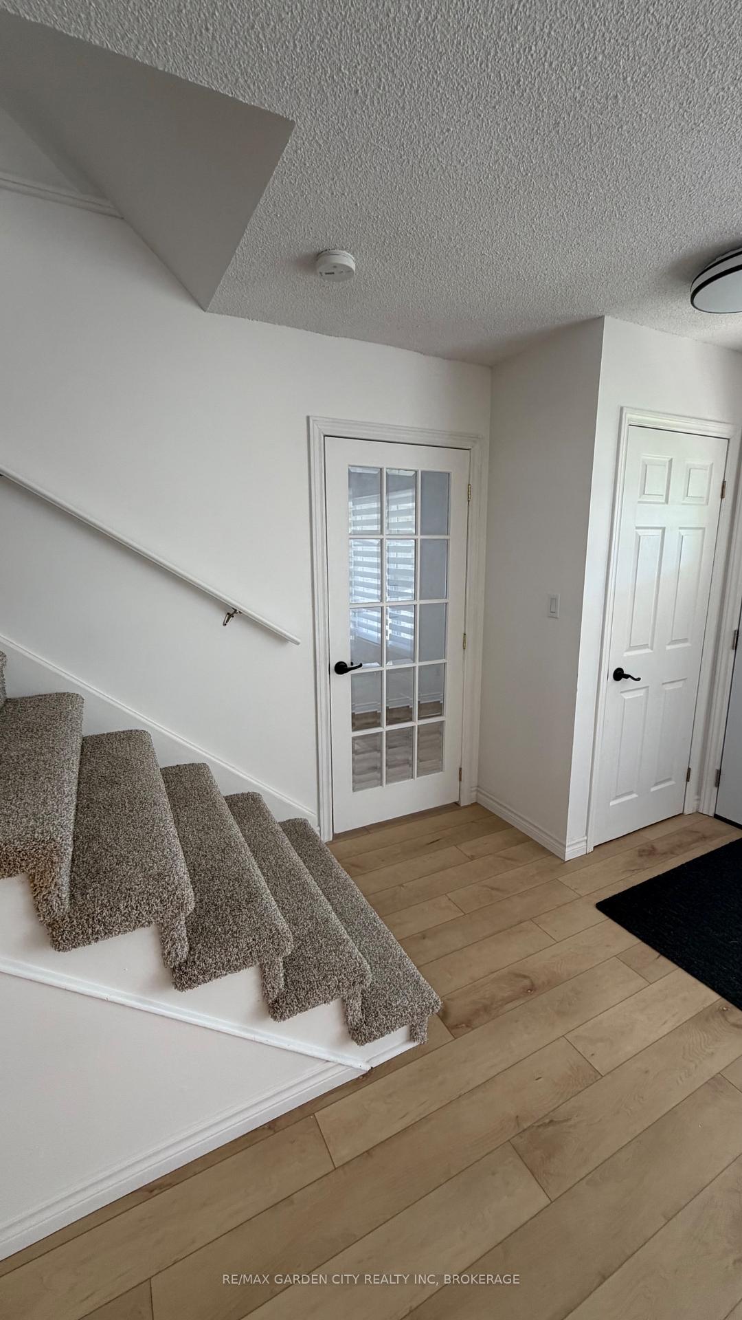 Photo 9 of 102 Tupper Drive, Thorold, Confederation Heights — HOMEH