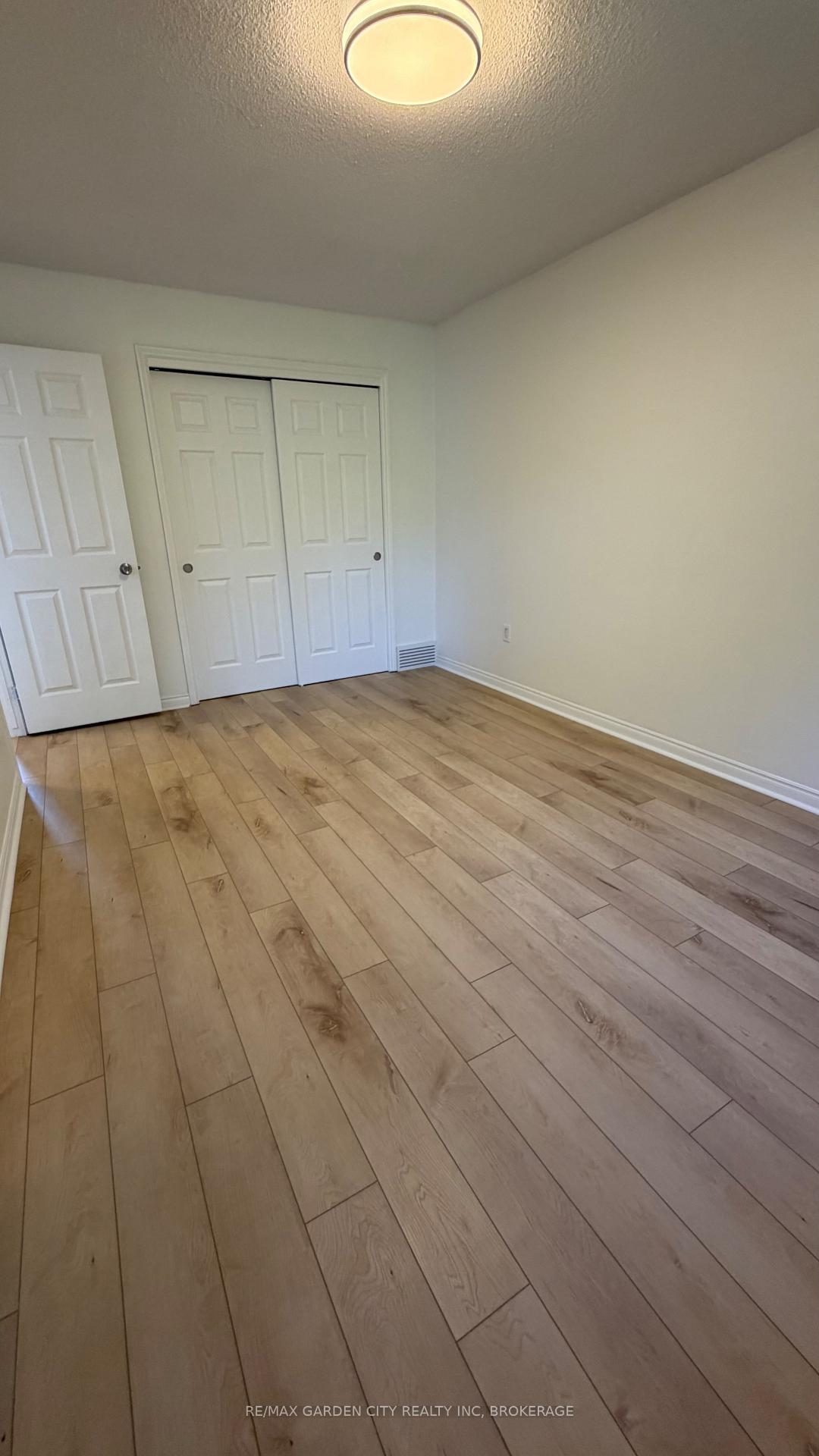 Photo 26 of 102 Tupper Drive, Thorold, Confederation Heights — HOMEH