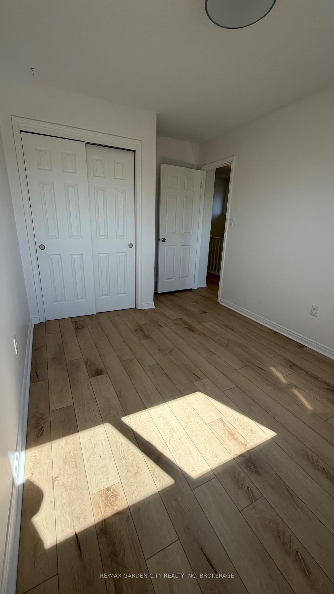 Photo 29 of 102 Tupper Drive, Thorold, Confederation Heights — HOMEH