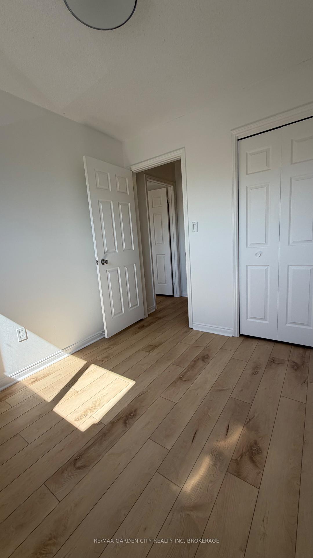 Photo 31 of 102 Tupper Drive, Thorold, Confederation Heights — HOMEH