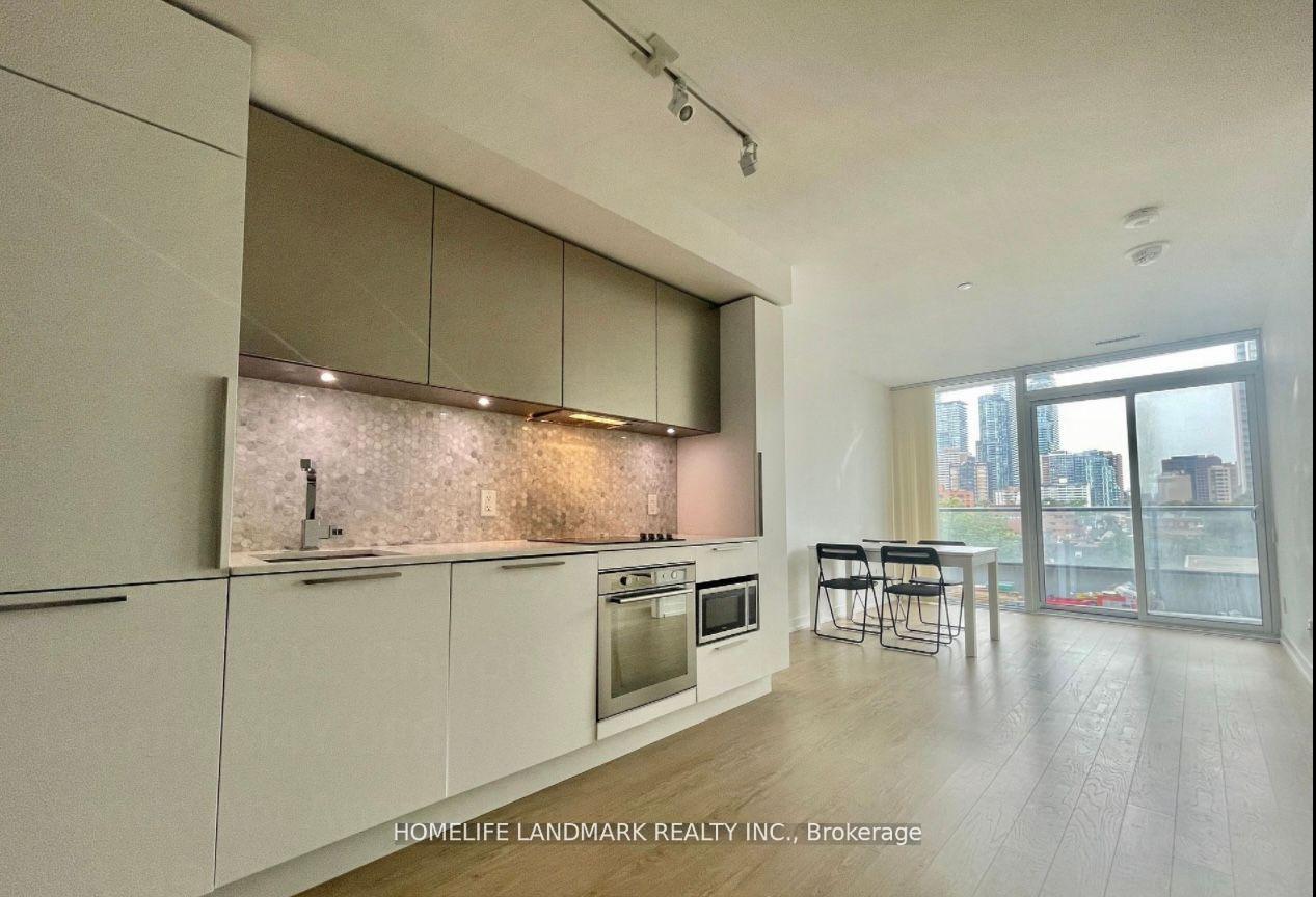 Photo 3 of Unit 815, 85 Wood Street, Toronto, Church-Yonge Corridor — HOMEH