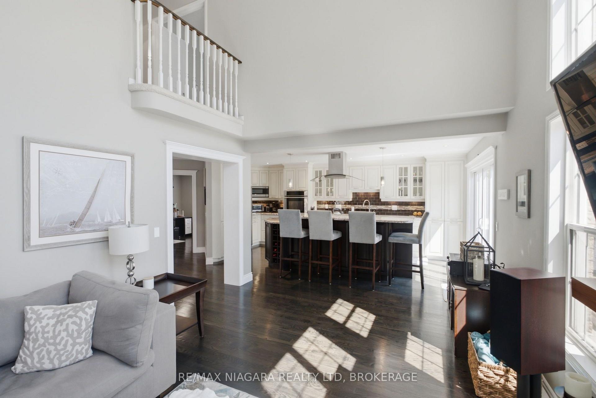 Photo 13 of 81 Gartshore Drive, Whitby, Williamsburg — HOMEH