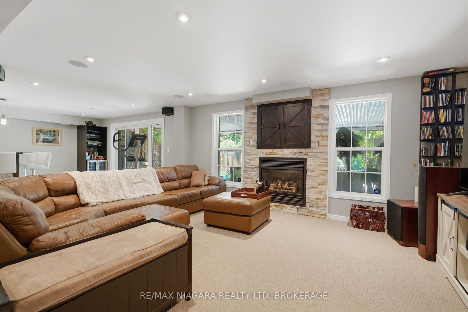 Photo 30 of 81 Gartshore Drive, Whitby, Williamsburg — HOMEH