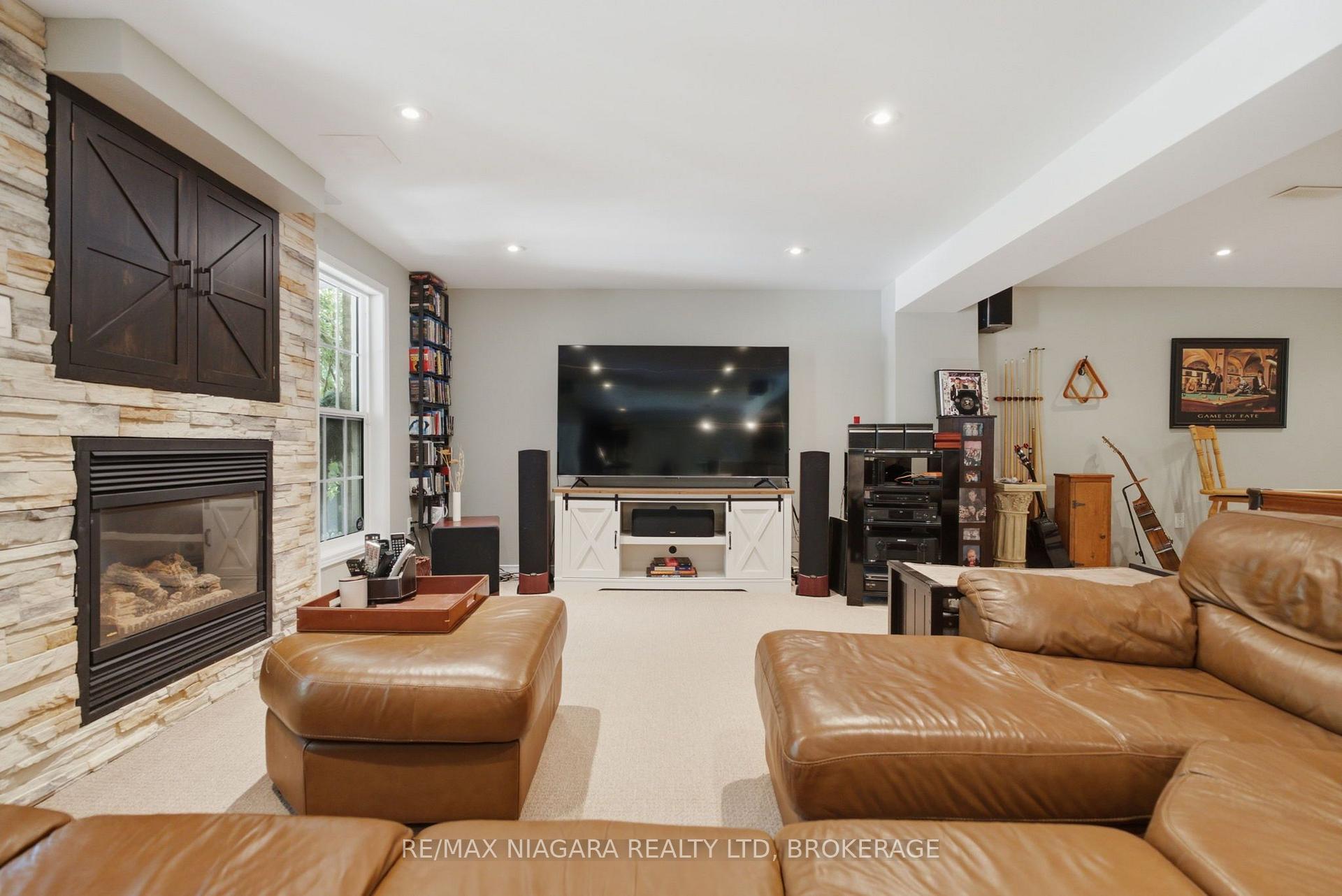 Photo 32 of 81 Gartshore Drive, Whitby, Williamsburg — HOMEH