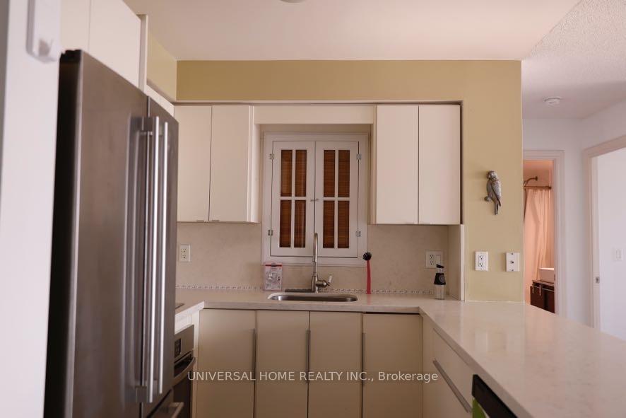 Photo 5 of Unit 702, 50 Brian Harrison Way, Scarborough, Bendale — HOMEH