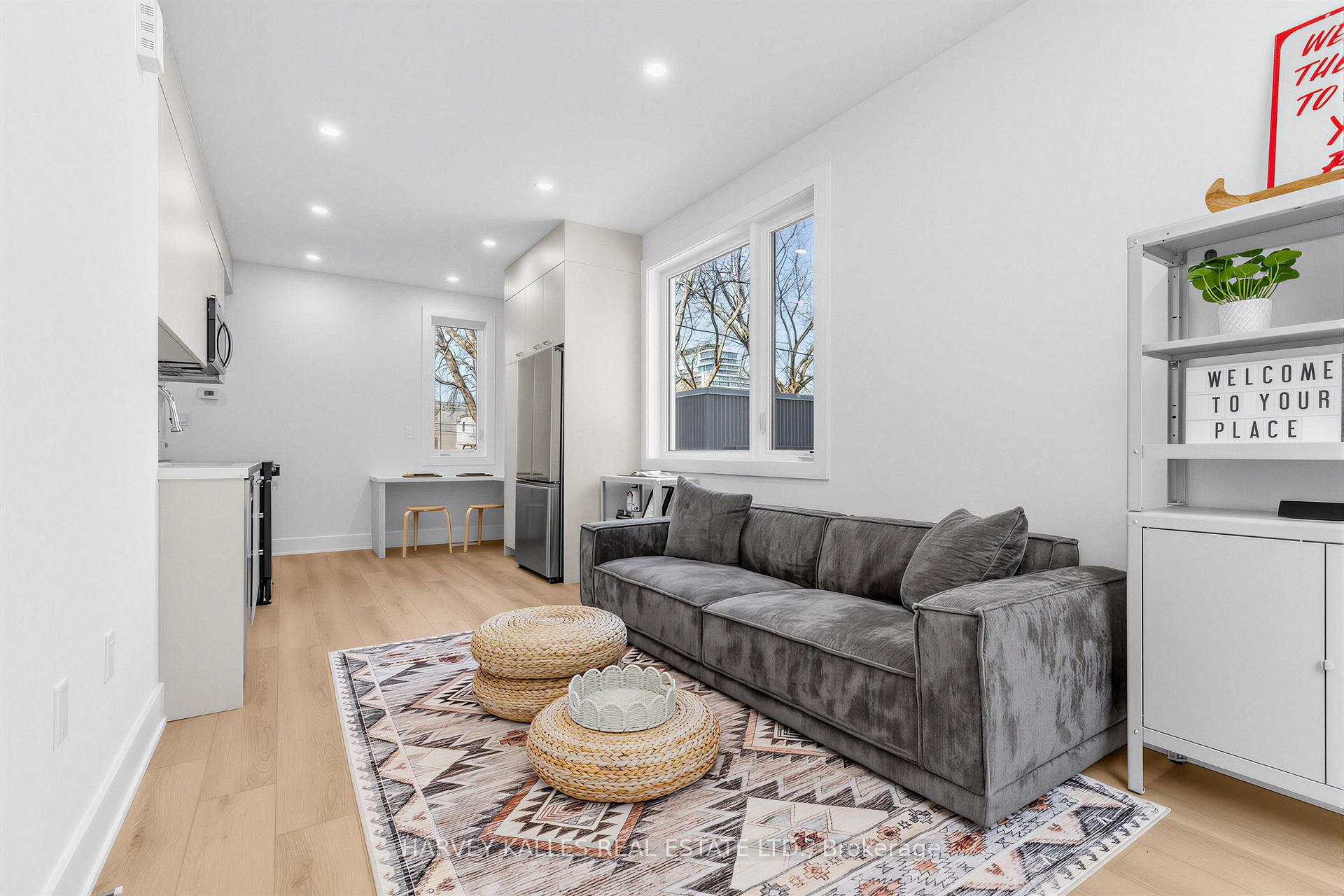 Photo 5 of Unit 5b, 45 Bellevue Avenue, Toronto, Kensington-Chinatown — HOMEH