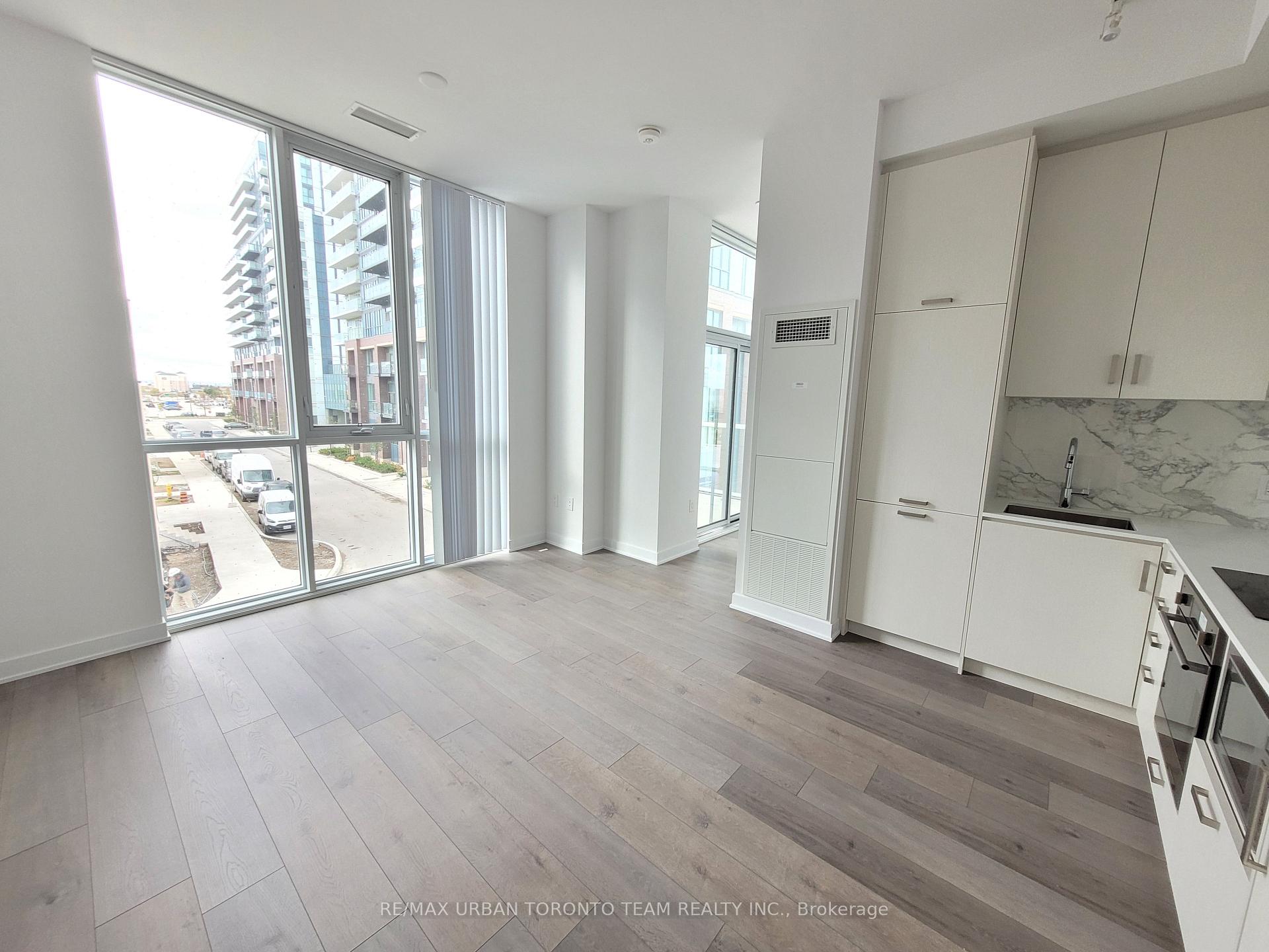 Photo 3 of Unit 207, 60 Honeycrisp Crescent, Vaughan, Vaughan Corporate Centre — HOMEH