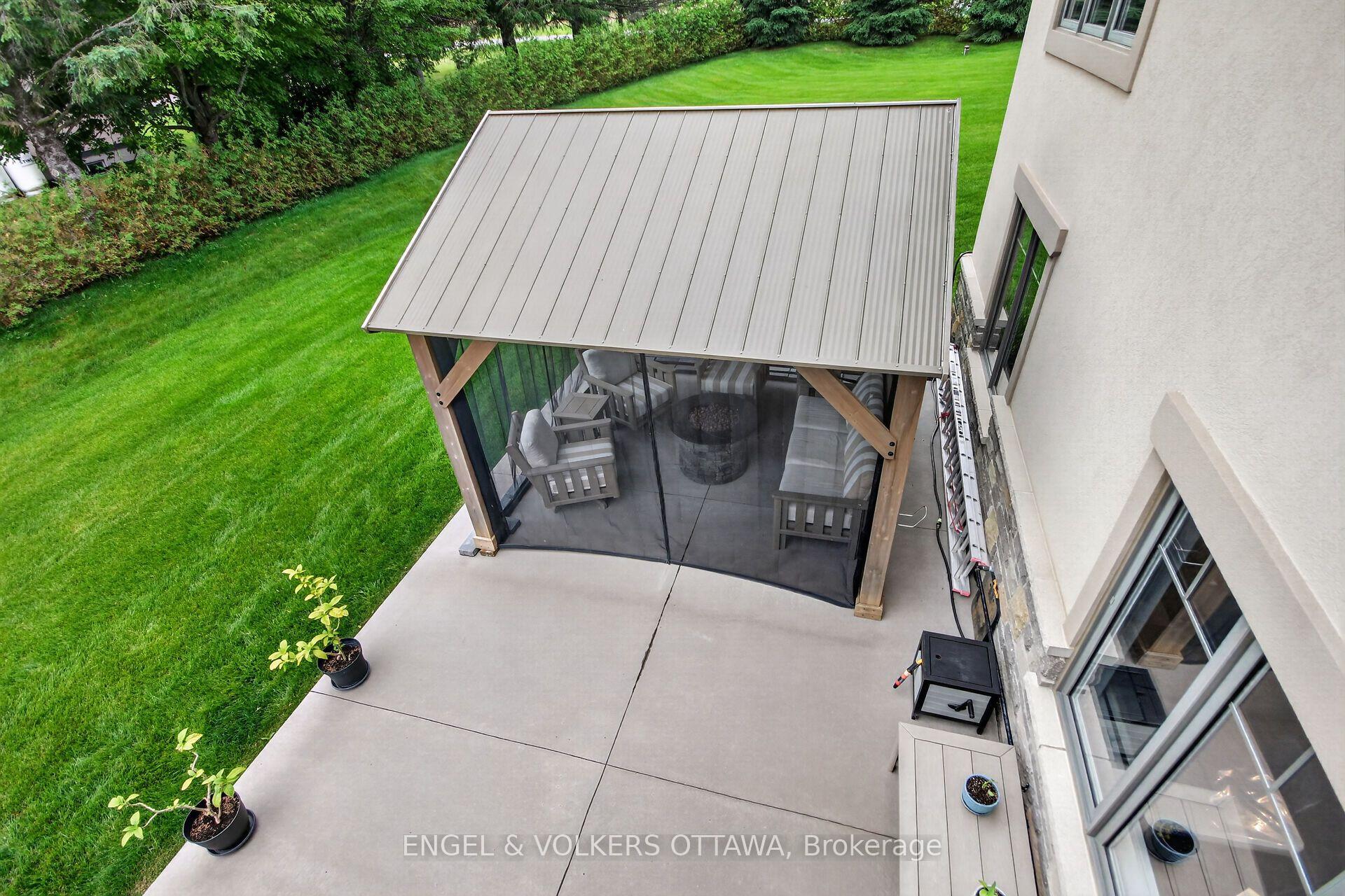 Photo 54 of 100 Lake Trail Road, Ottawa, Greely — HOMEH