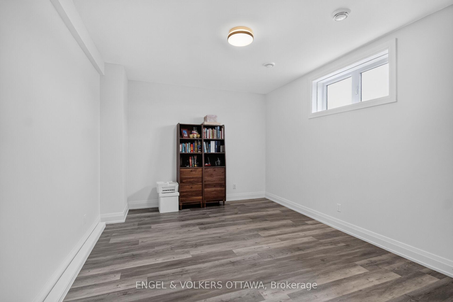 Photo 68 of 100 Lake Trail Road, Ottawa, Greely — HOMEH