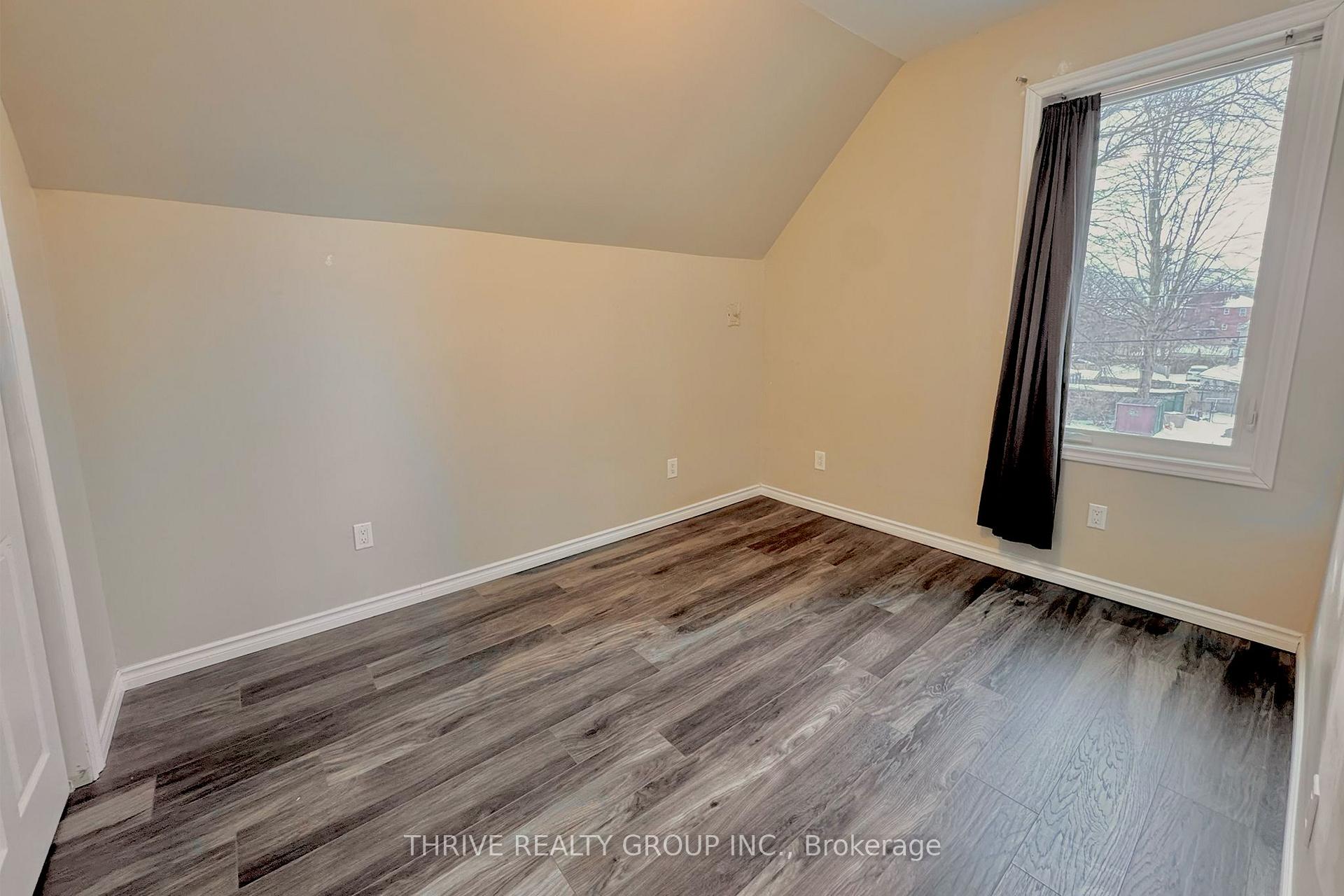 Photo 5 of Unit Upper, 119 McClary Avenue, London, South F — HOMEH
