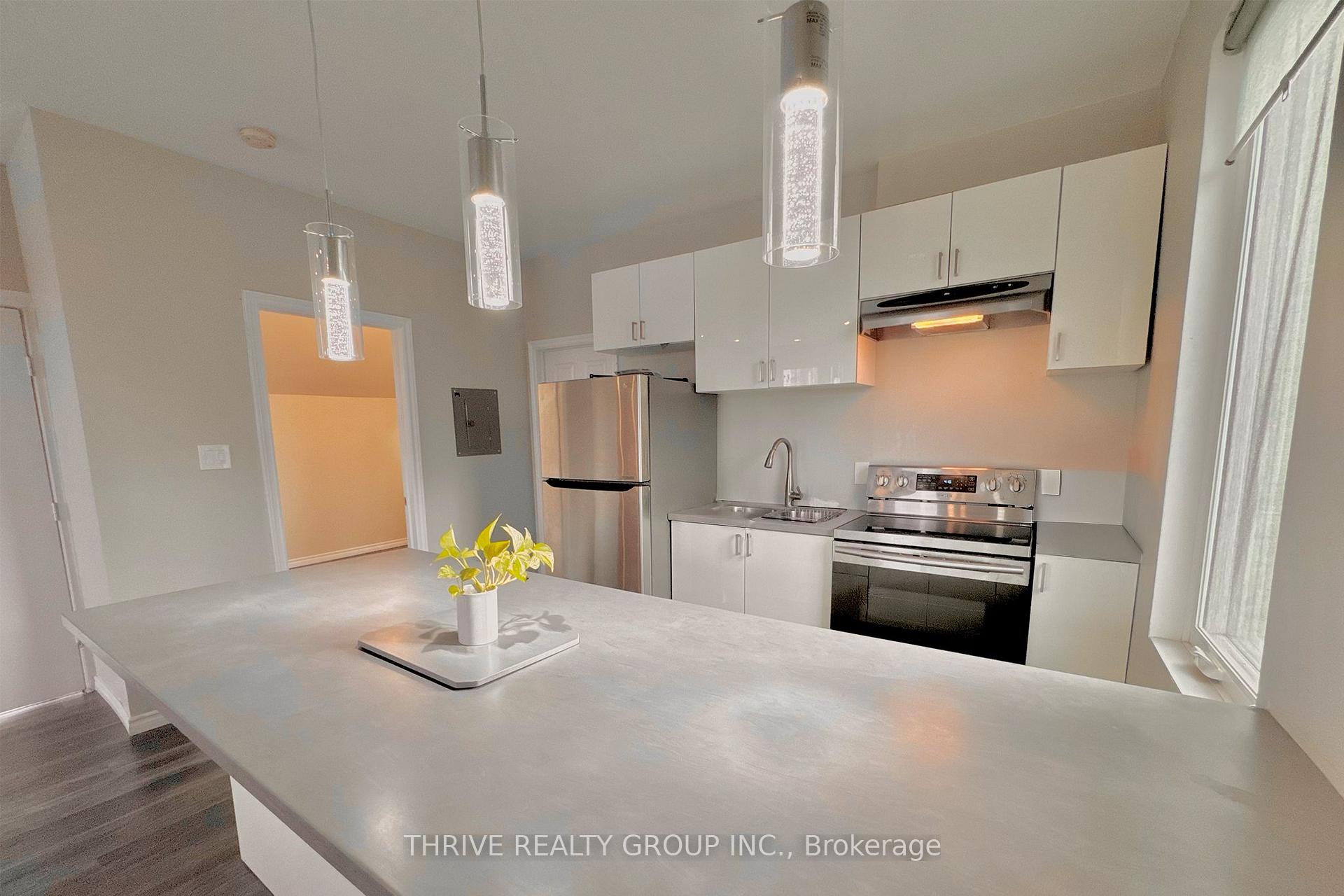 Photo 11 of Unit Upper, 119 McClary Avenue, London, South F — HOMEH