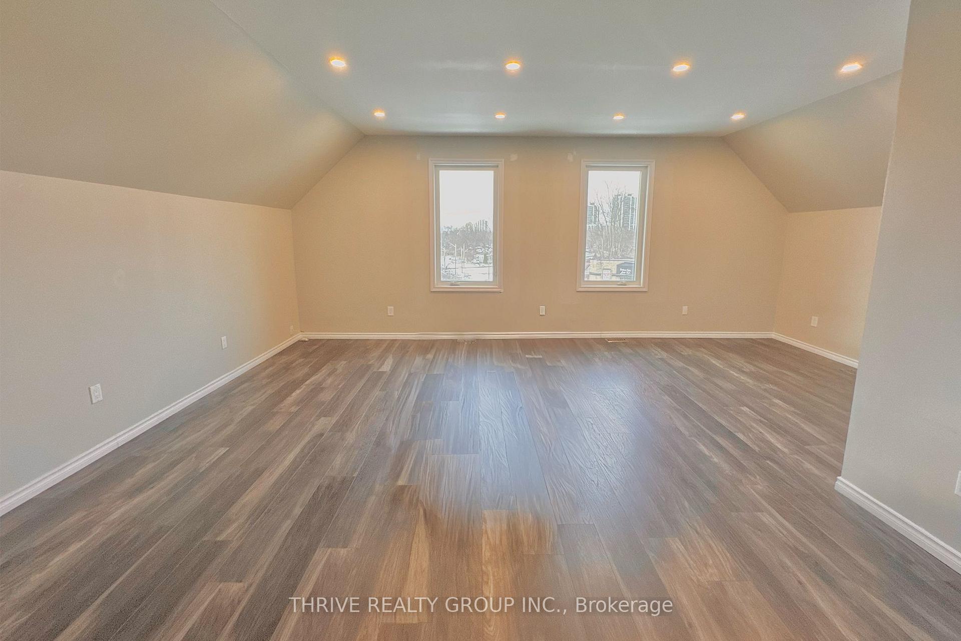 Photo 14 of Unit Upper, 119 McClary Avenue, London, South F — HOMEH