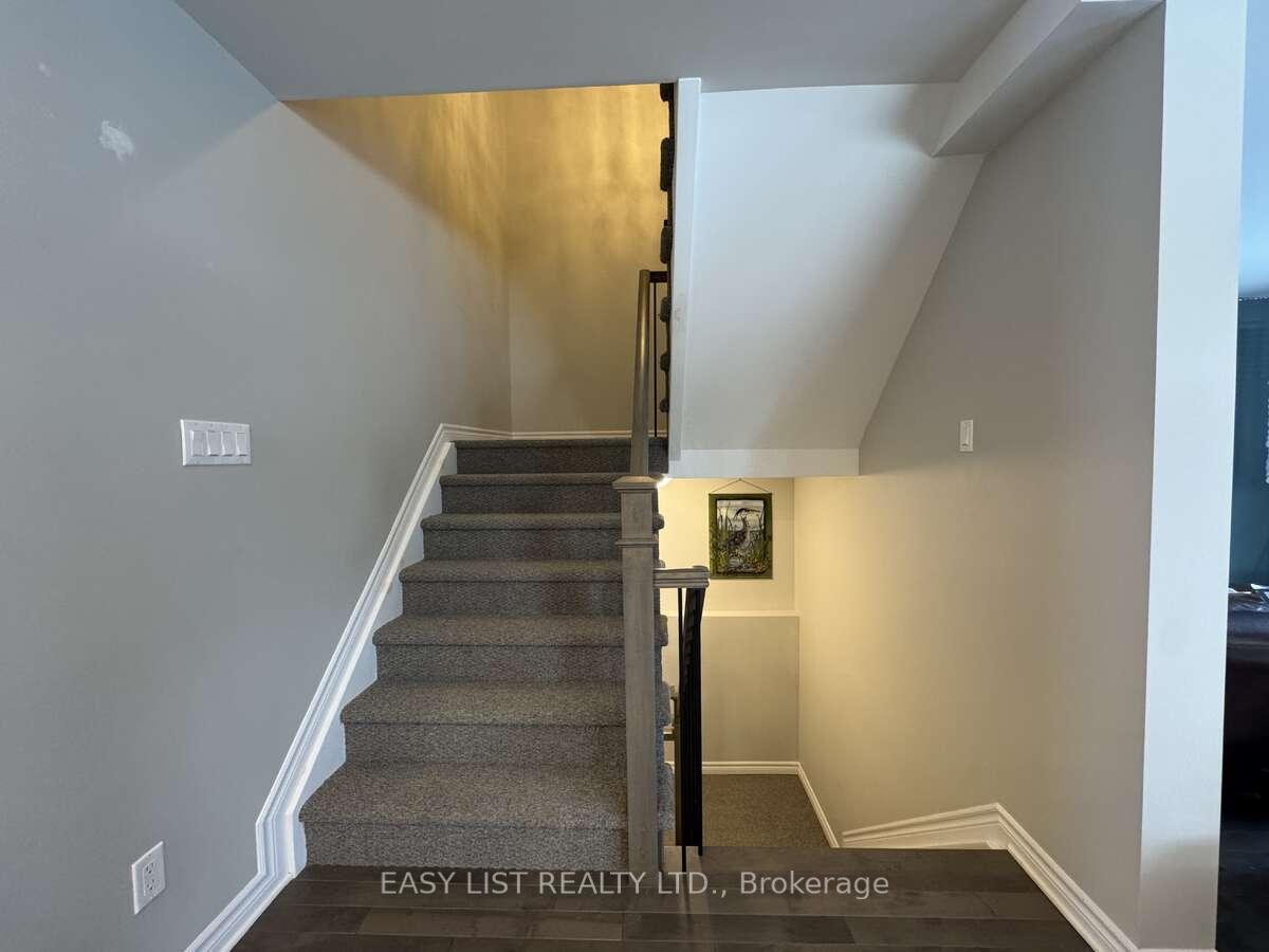 Photo 10 of 306 Belfort Crescent, Cornwall, Cornwall — HOMEH