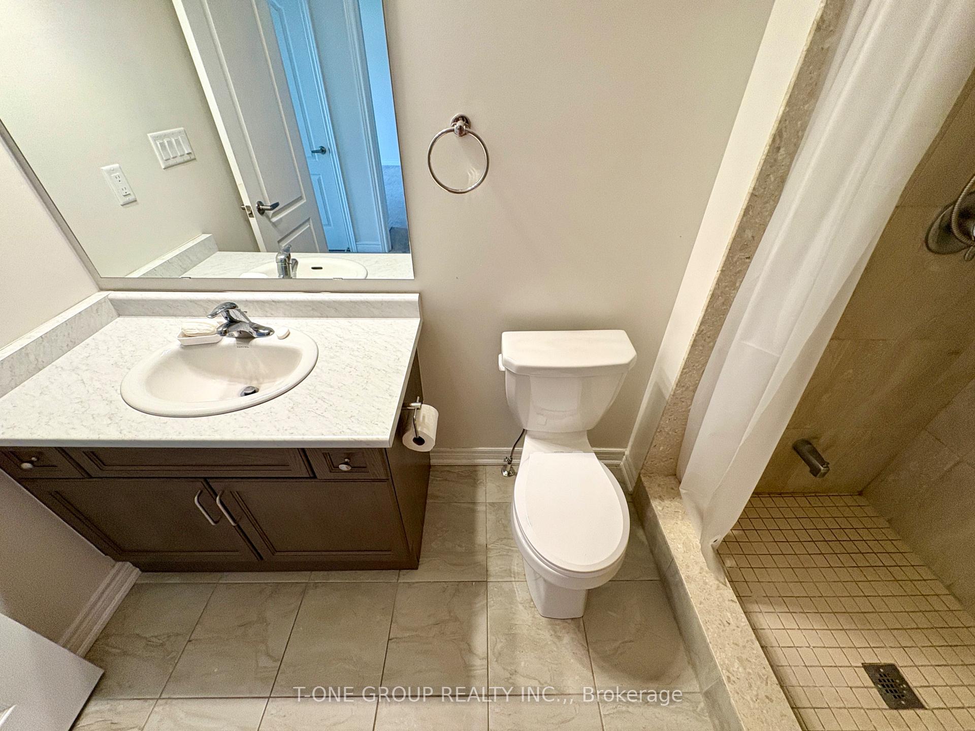 Photo 10 of Unit B, 107 Luzon Avenue, Markham, Box Grove — HOMEH