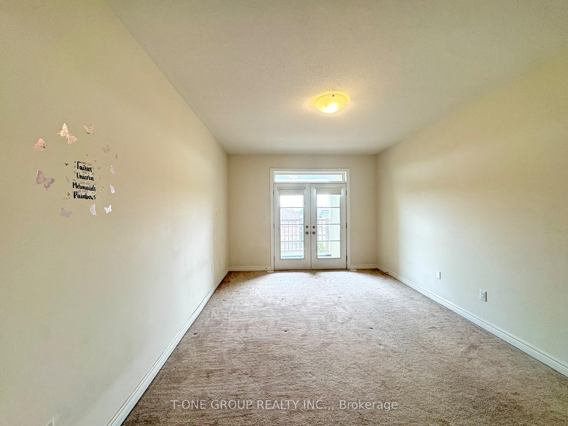 Photo 12 of Unit B, 107 Luzon Avenue, Markham, Box Grove — HOMEH