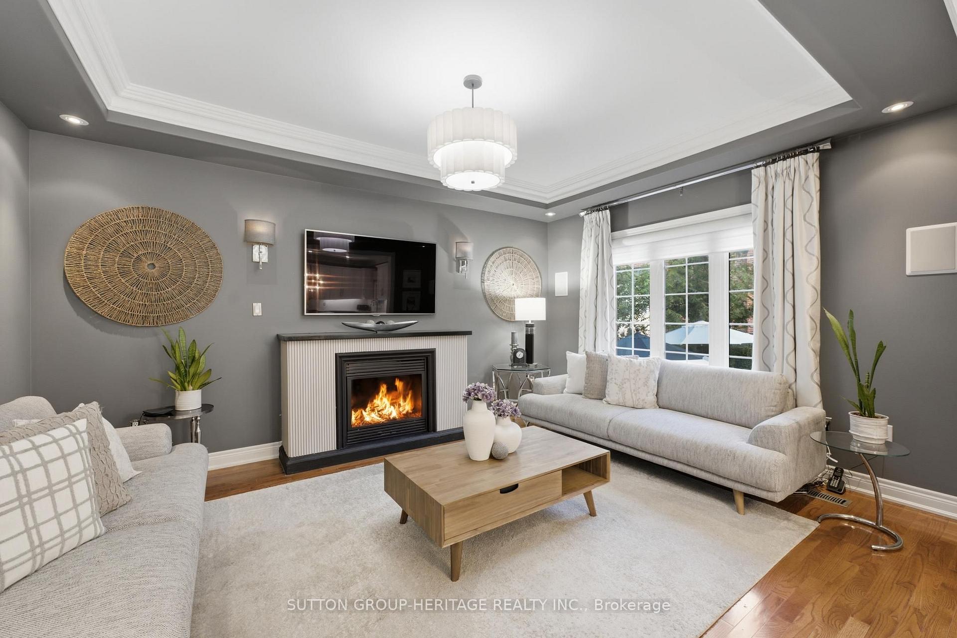 Photo 8 of 131 Queen Filomena Avenue, Vaughan, Patterson — HOMEH