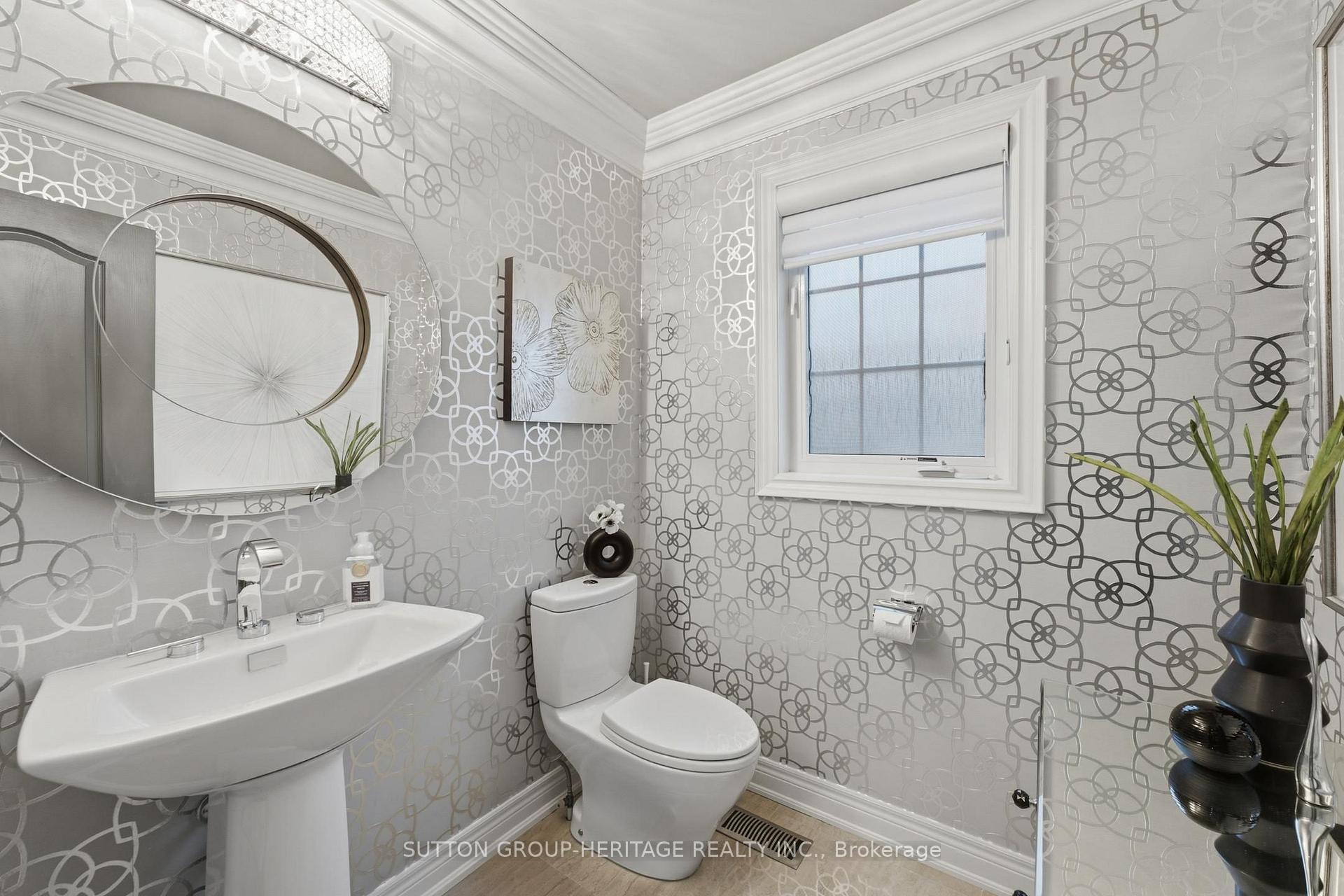 Photo 14 of 131 Queen Filomena Avenue, Vaughan, Patterson — HOMEH