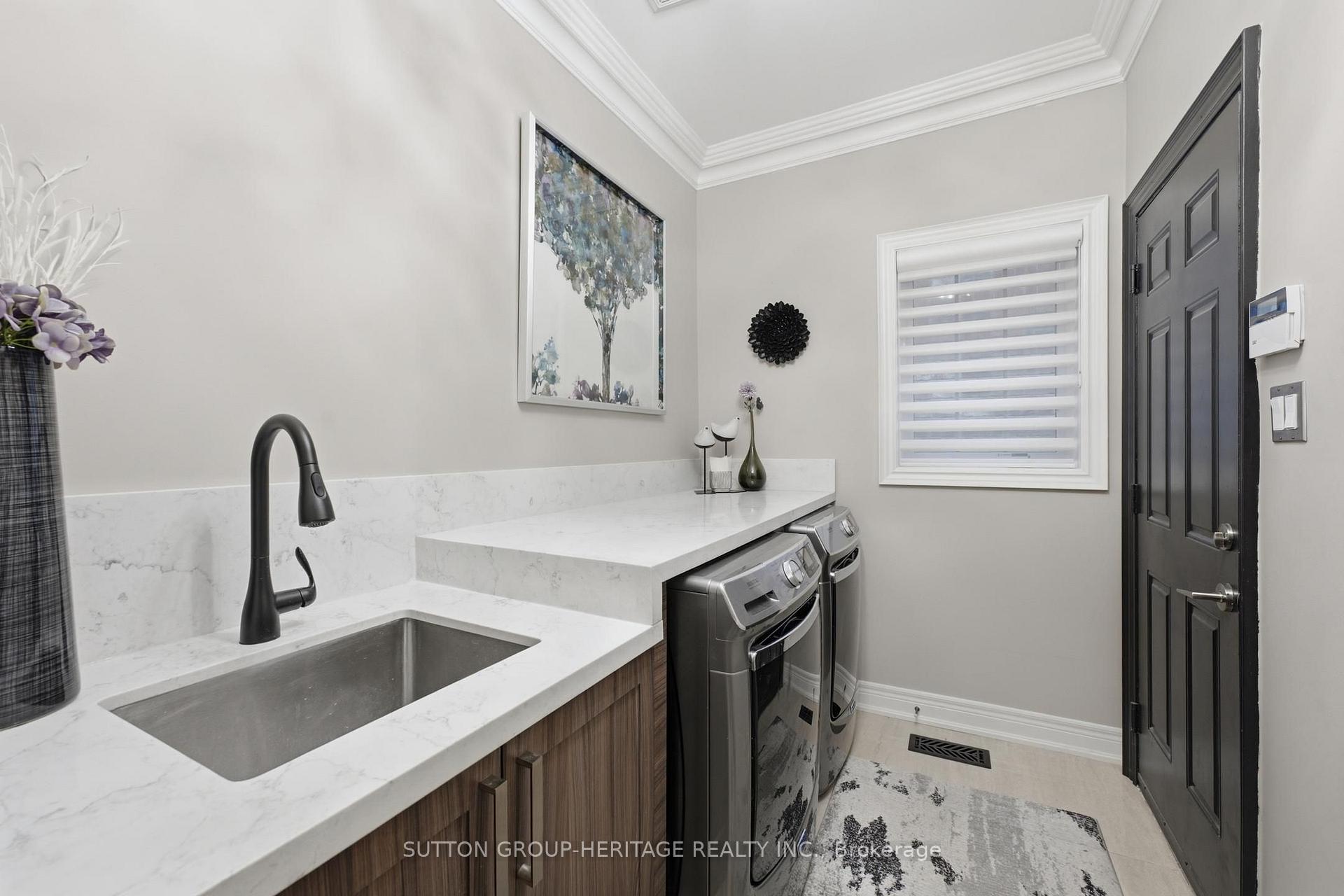Photo 15 of 131 Queen Filomena Avenue, Vaughan, Patterson — HOMEH