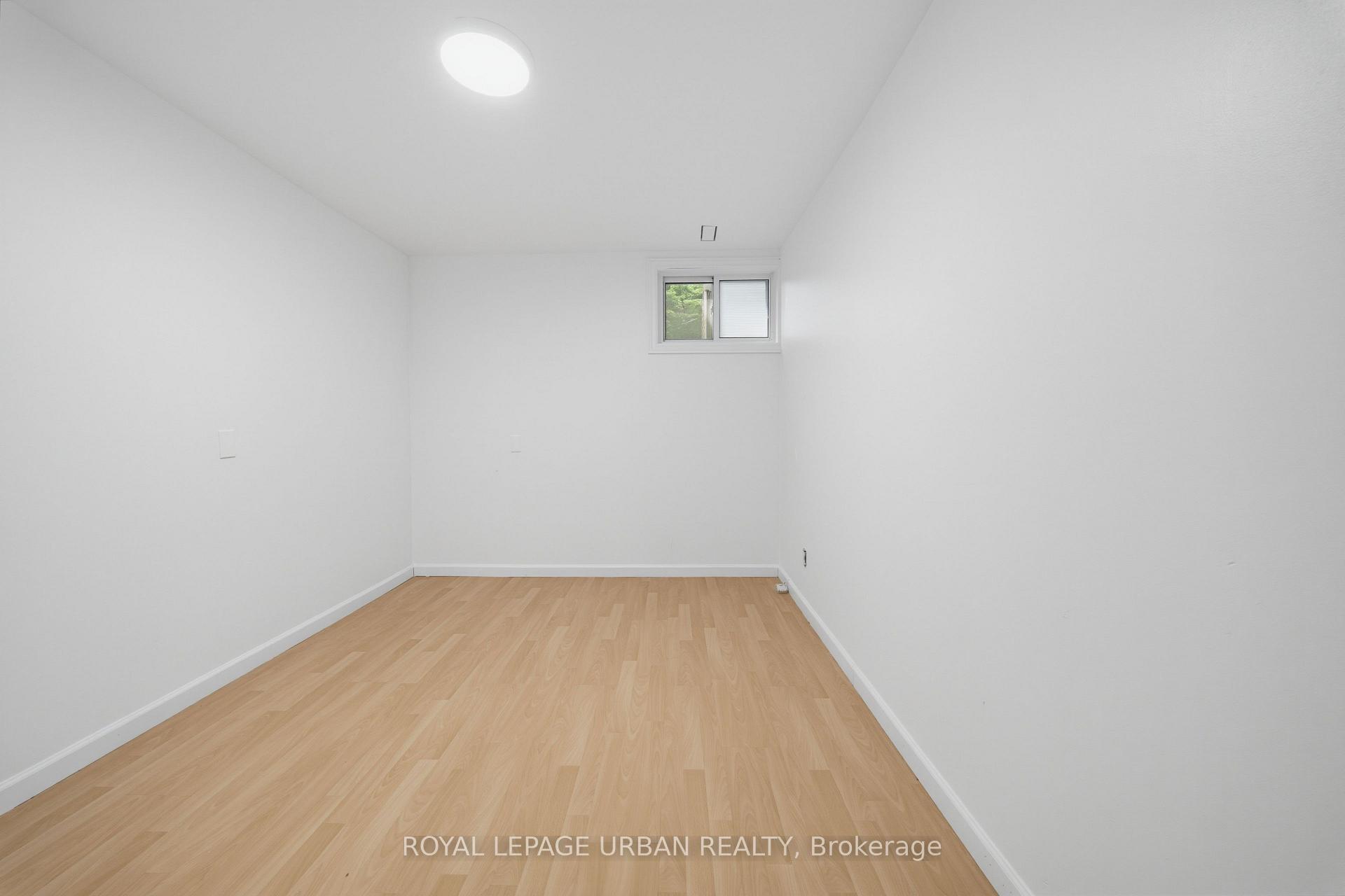 Photo 13 of Unit Basement, 153 Craven Road, Toronto, Greenwood-Coxwell — HOMEH