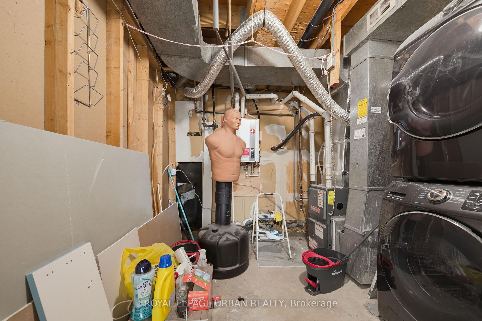 Photo 21 of Unit Basement, 153 Craven Road, Toronto, Greenwood-Coxwell — HOMEH