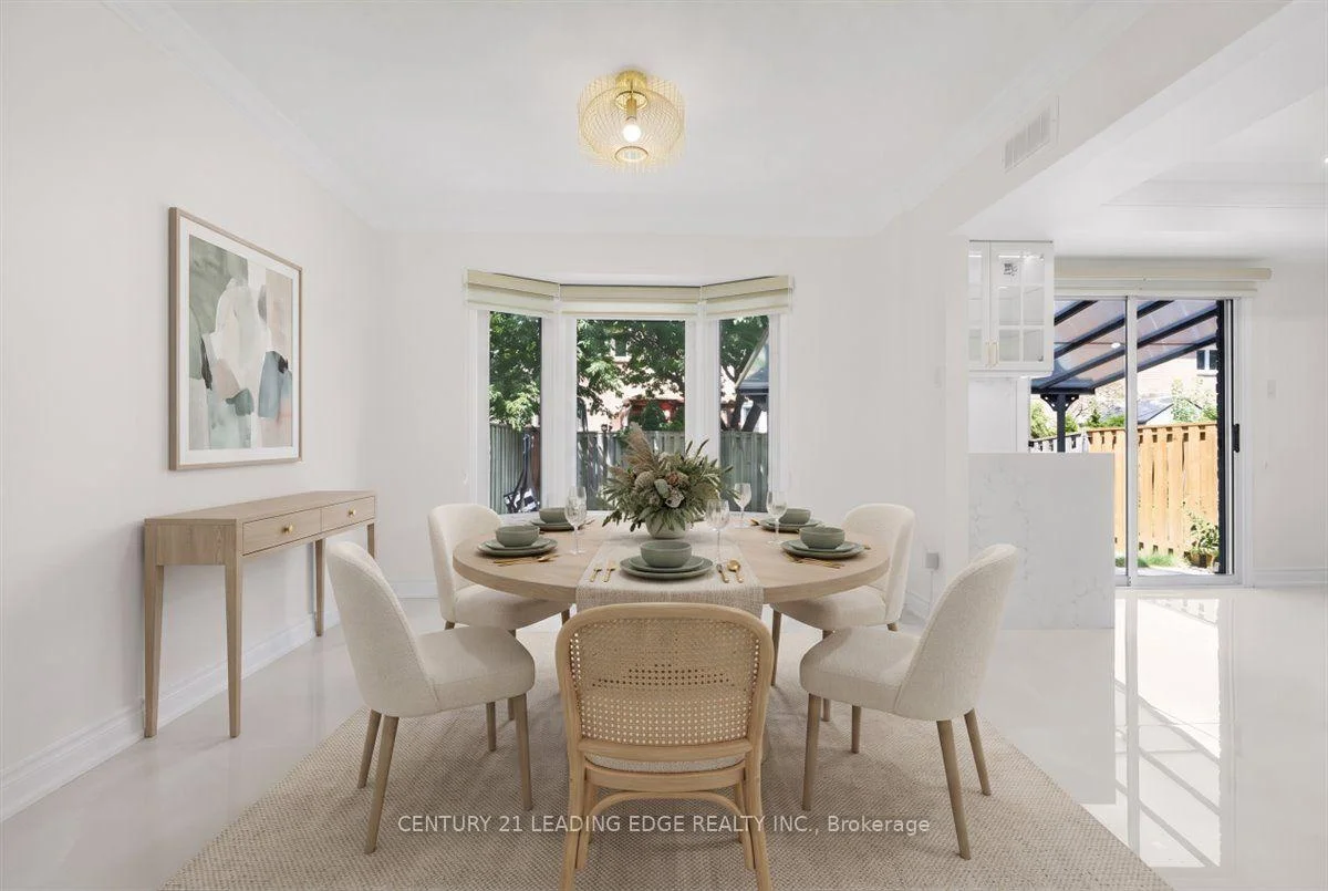 Photo 12 of 41 Graybark Crescent, Scarborough, Highland Creek — HOMEH