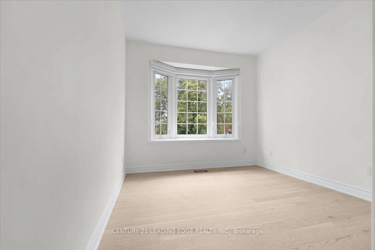 Photo 15 of 41 Graybark Crescent, Scarborough, Highland Creek — HOMEH