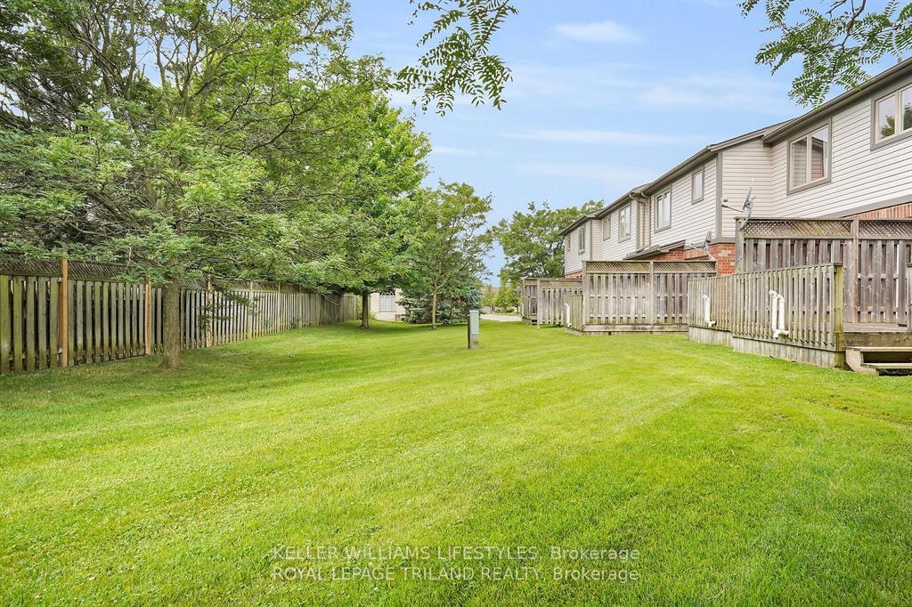 Photo 40 of Unit 173, 600 Hyde Park Road, London, North O — HOMEH