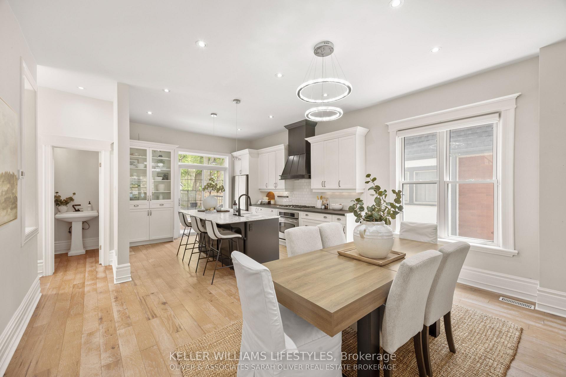 Photo 3 of 28 Renwick Avenue, London, East B — HOMEH