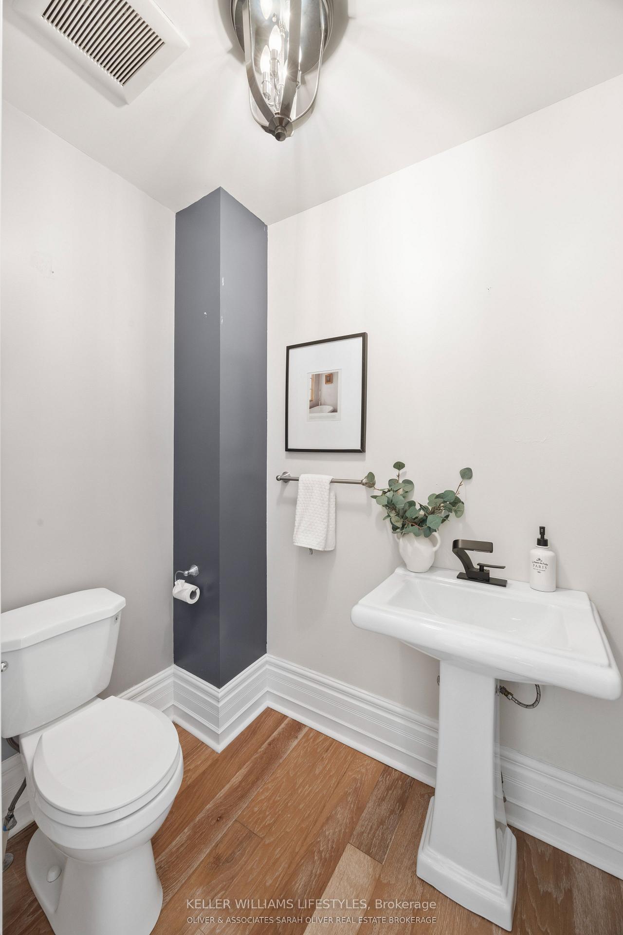 Photo 14 of 28 Renwick Avenue, London, East B — HOMEH