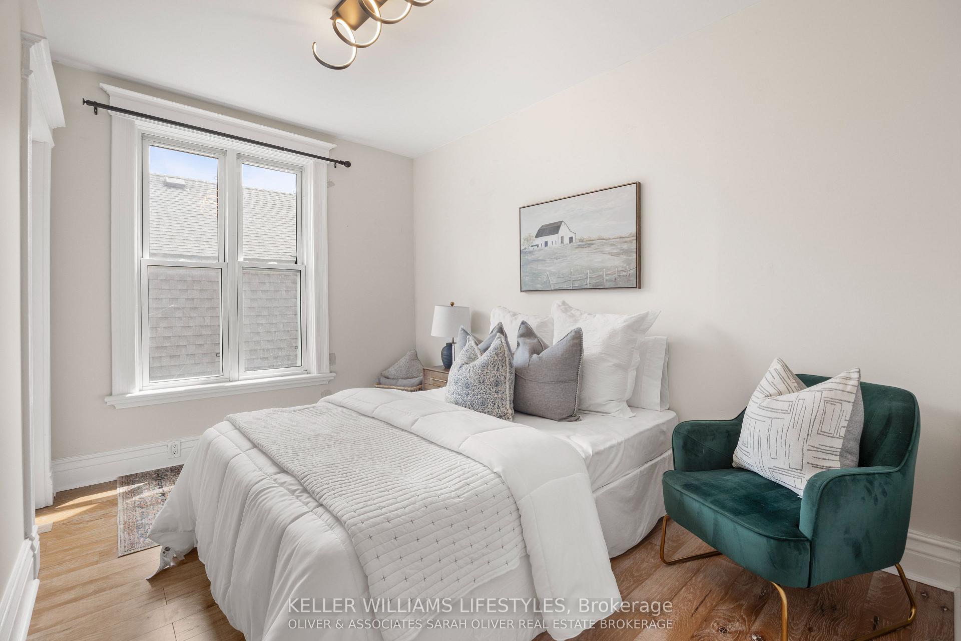 Photo 20 of 28 Renwick Avenue, London, East B — HOMEH