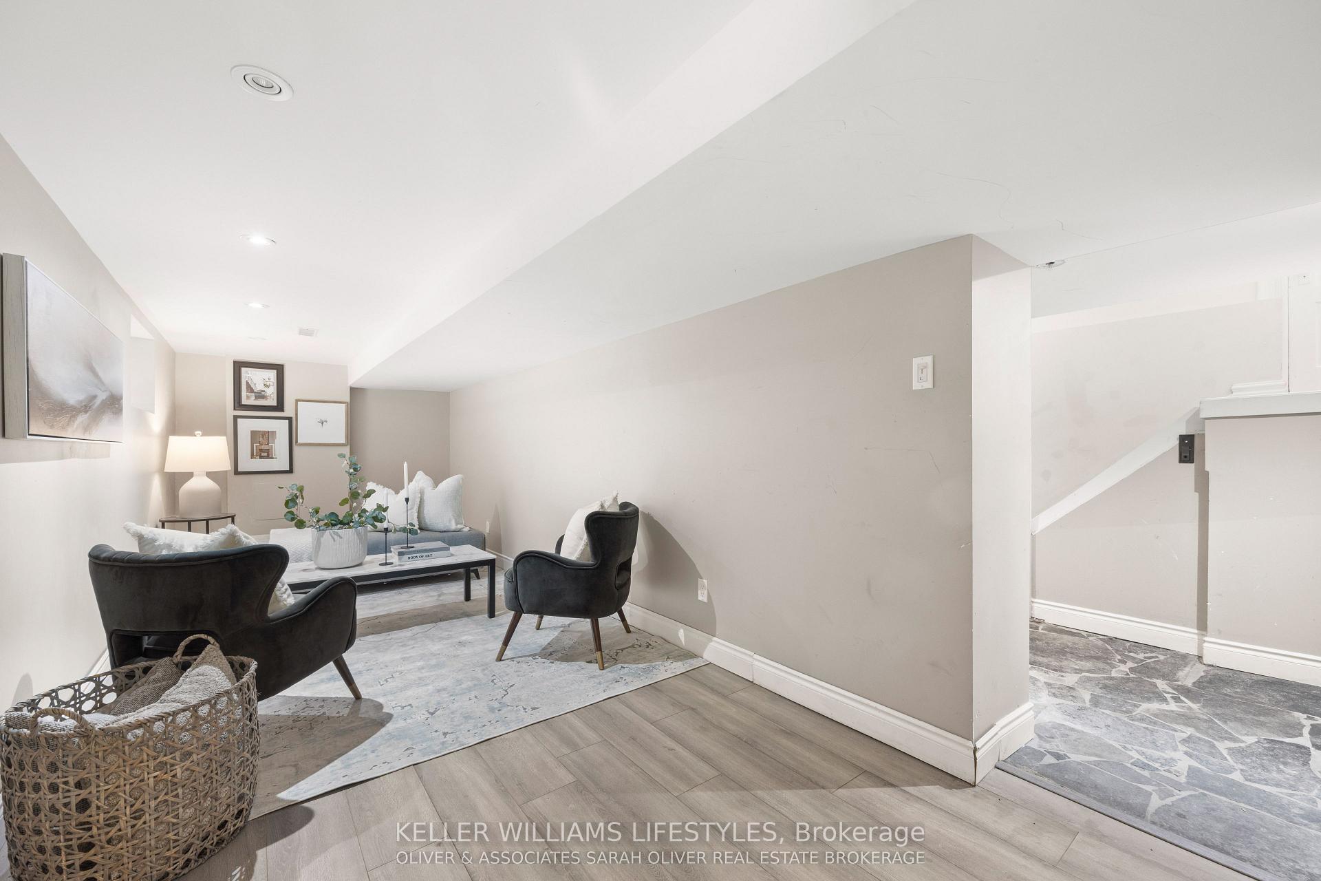 Photo 29 of 28 Renwick Avenue, London, East B — HOMEH