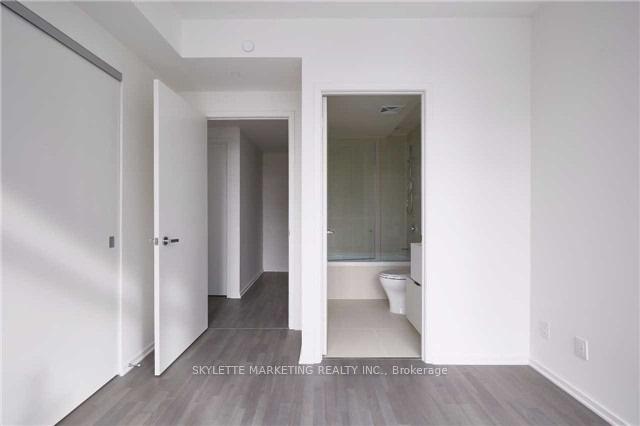 Photo 9 of Unit 3710, 1 Bloor Street E, Toronto, Church-Yonge Corridor — HOMEH