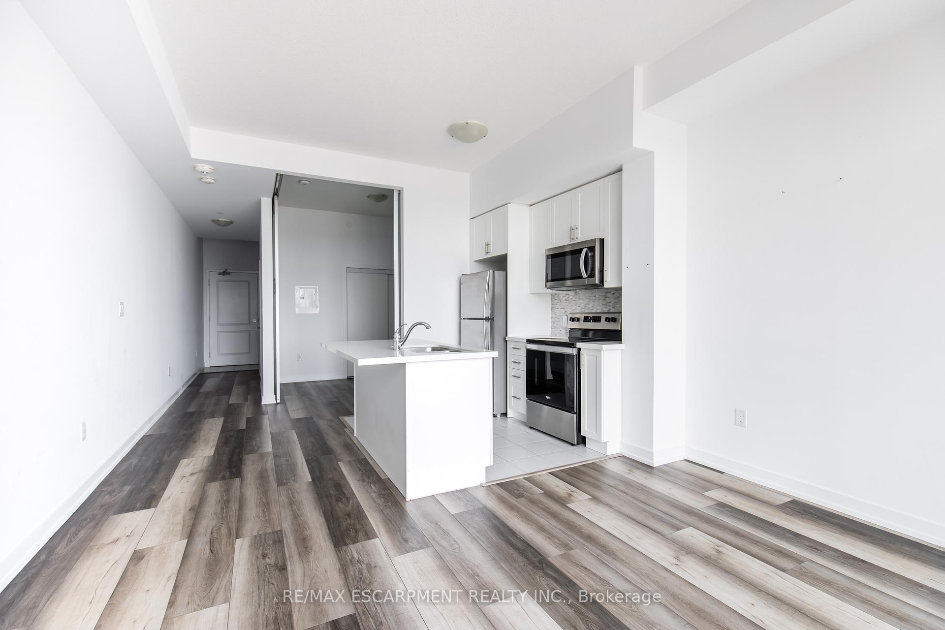 Photo 12 of Unit 416, 450 Dundas Street E, Hamilton, Waterdown — HOMEH